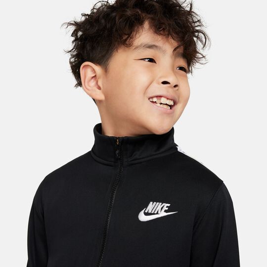 Black nike set hotsell