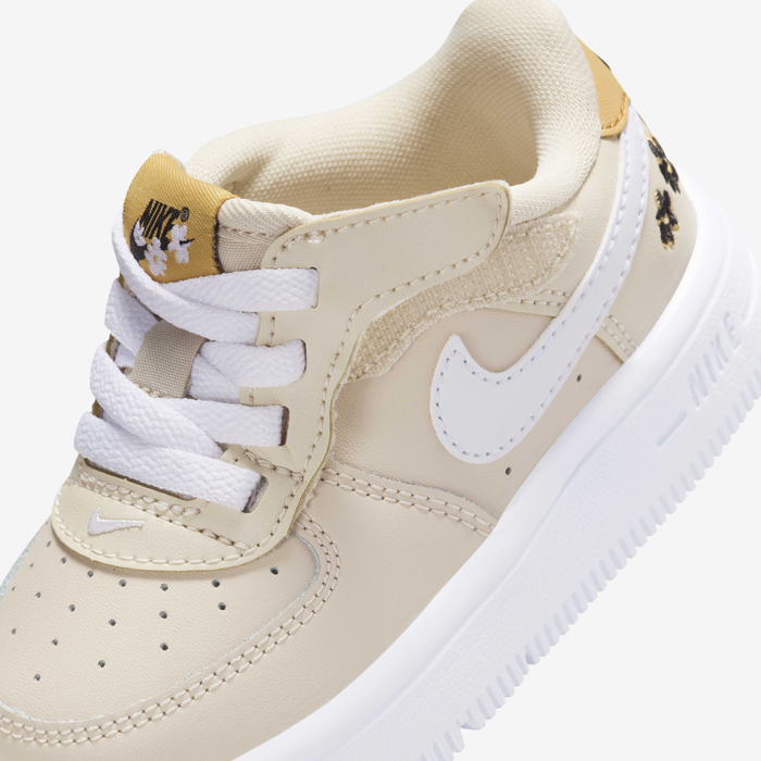 Nike Sneaker Newborn Nike Air Force Ones Buy Nike Force Low SE EasyOn Baby/Toddler Shoes Sand Drift