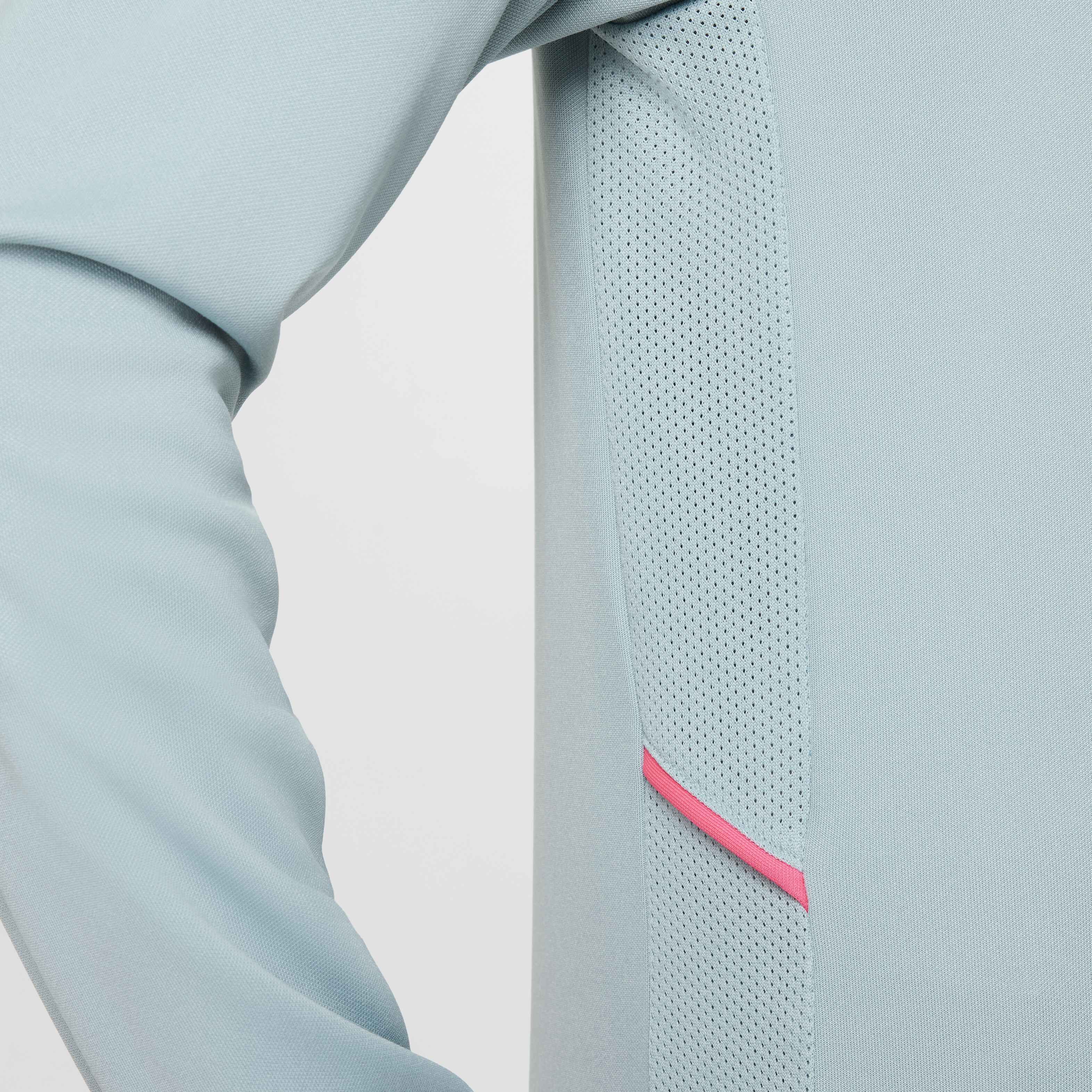 Nike Academy image number 4