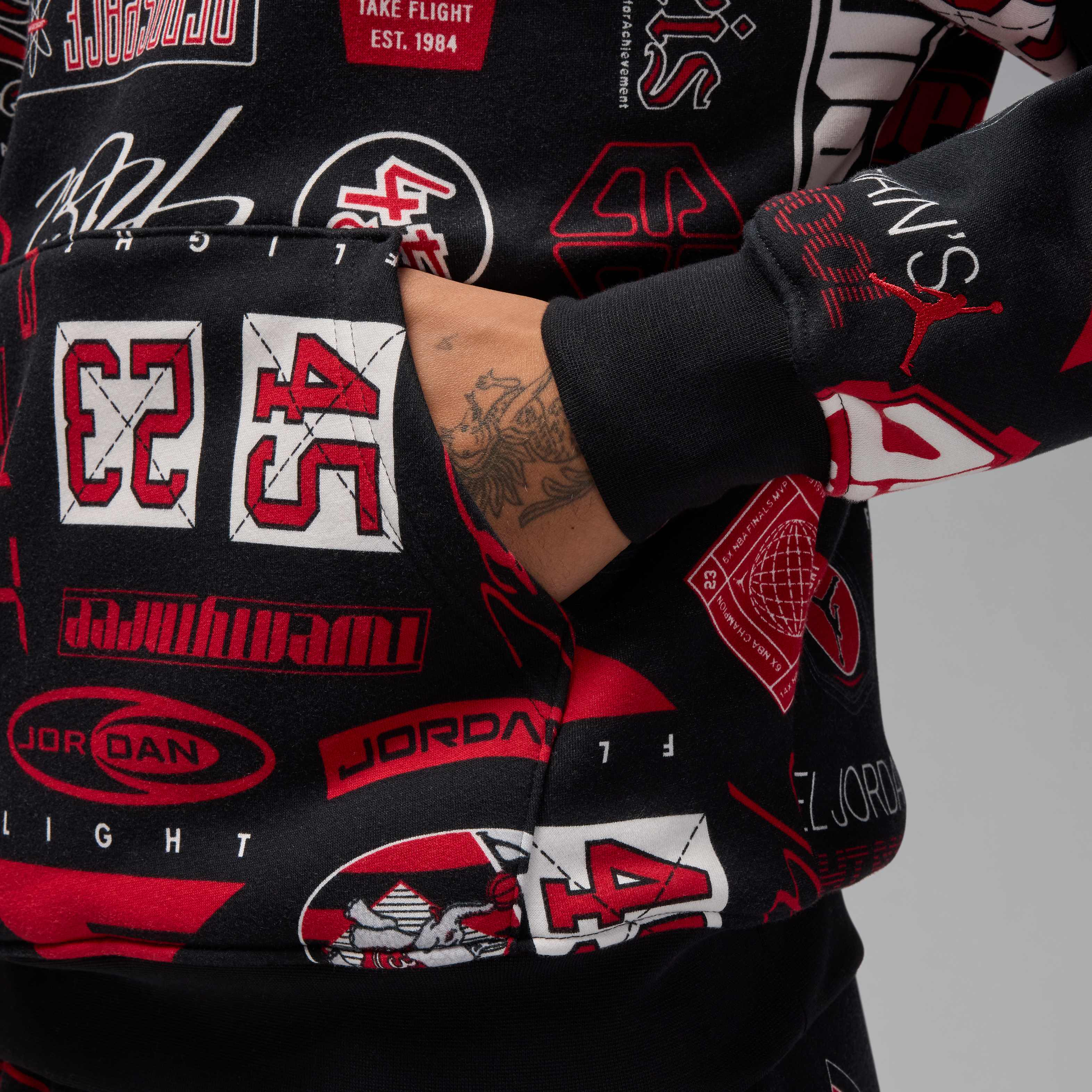 Jordan Essentials image number 3