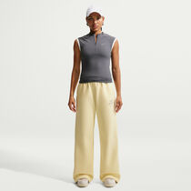 نايكي سبورتسوير فينيكس فليس