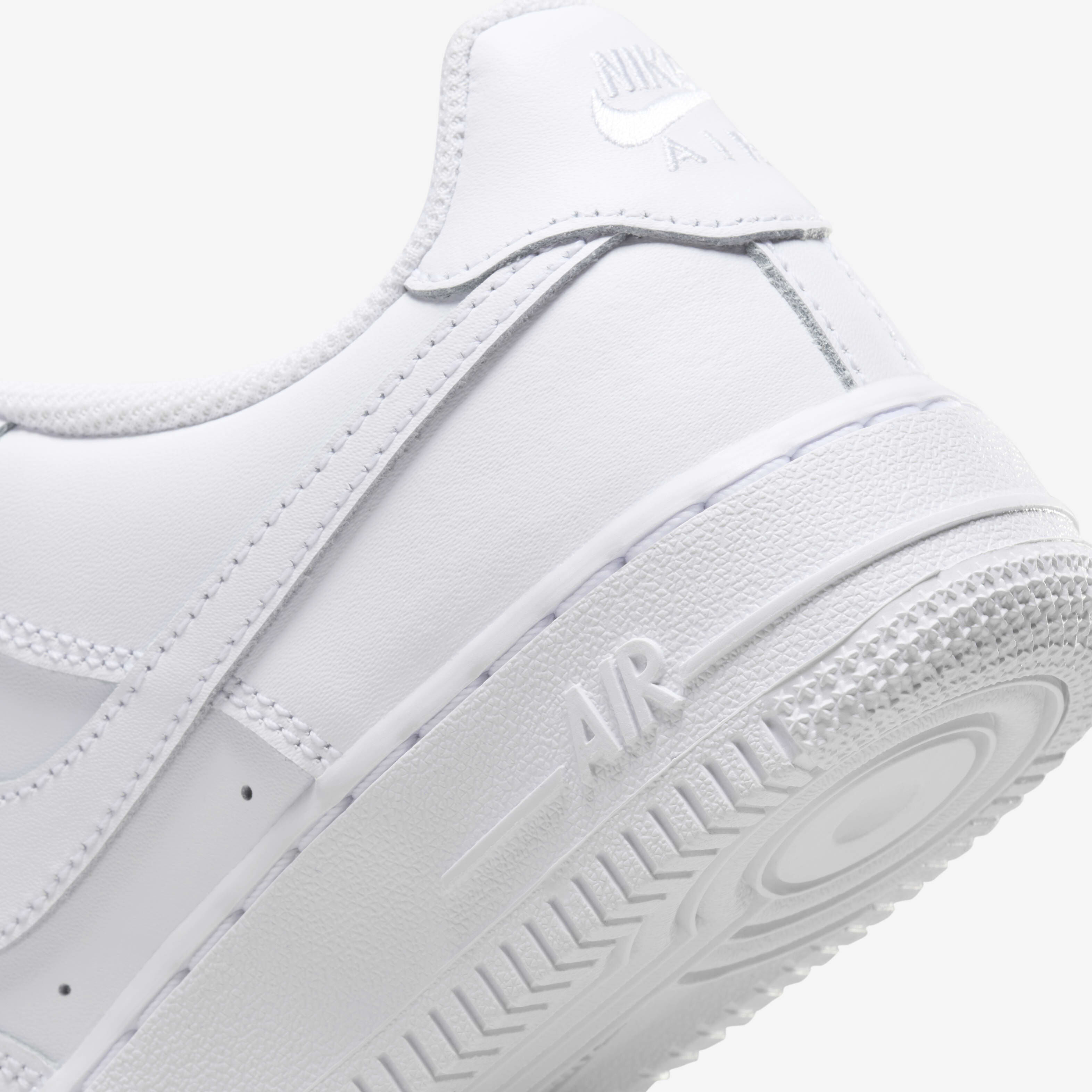 Buy Nike Air Force 1 LE