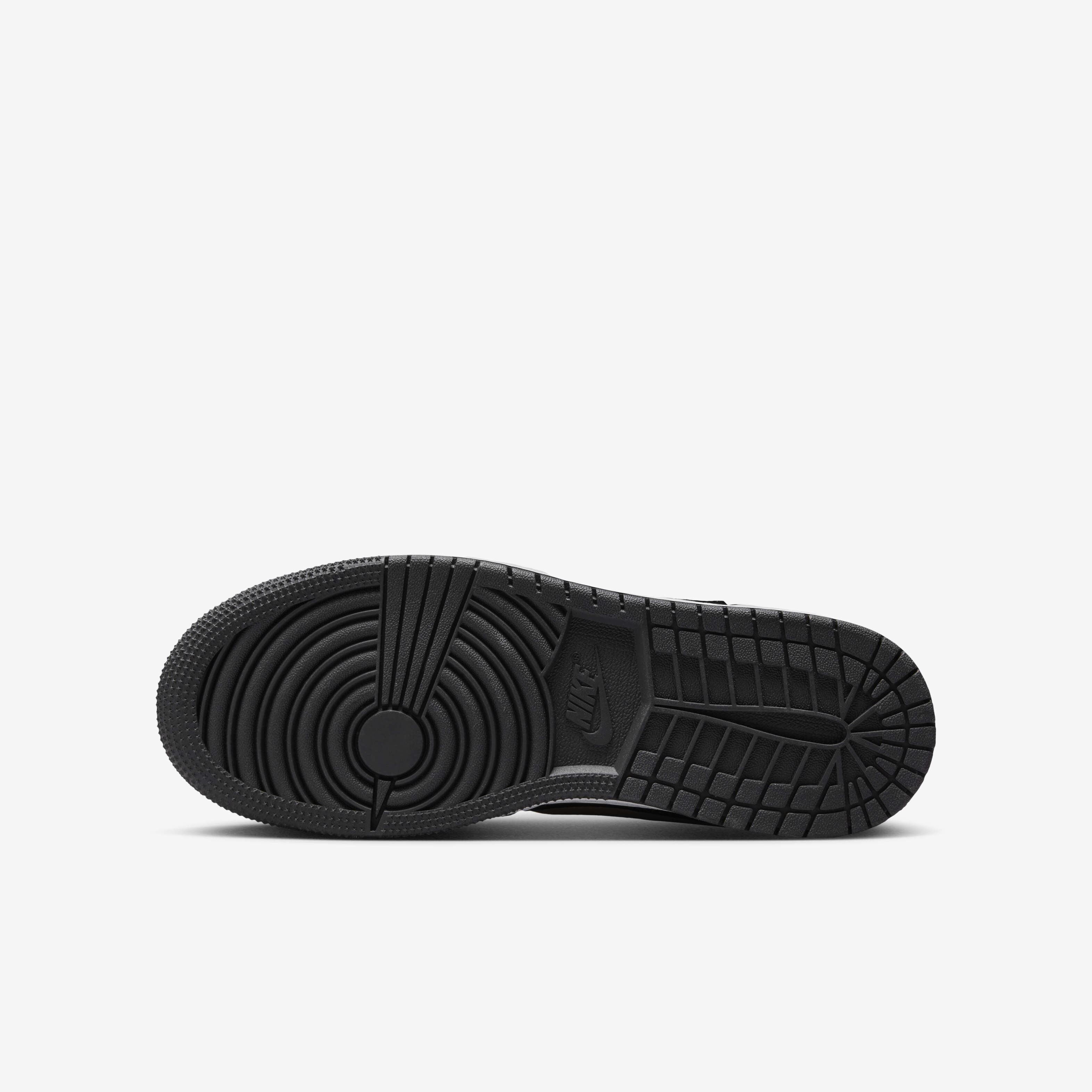 Air Jordan 1 Low FlyEase image number 1