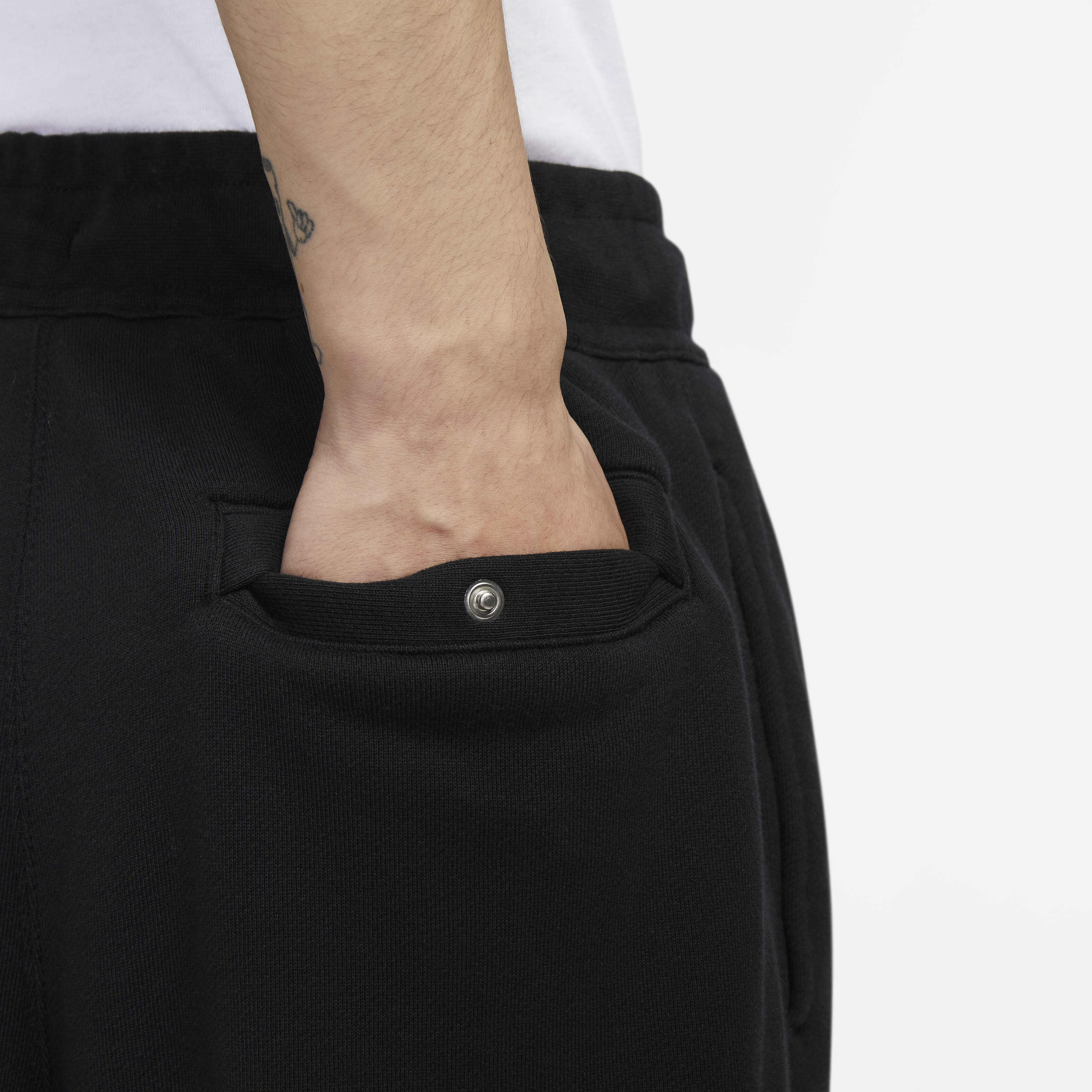 Nike sportswear trend fleece pants deals
