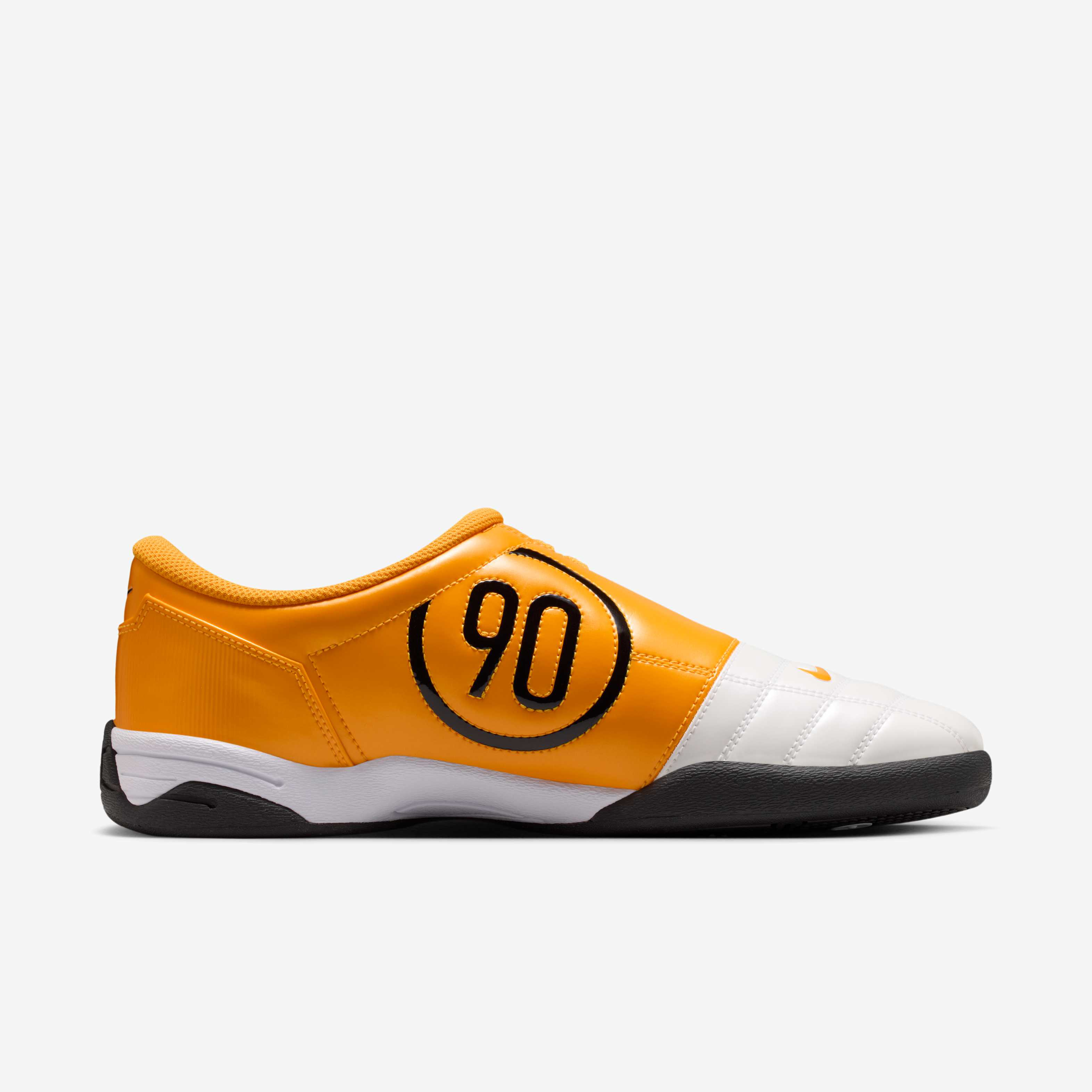 Nike Total 90 image number 2