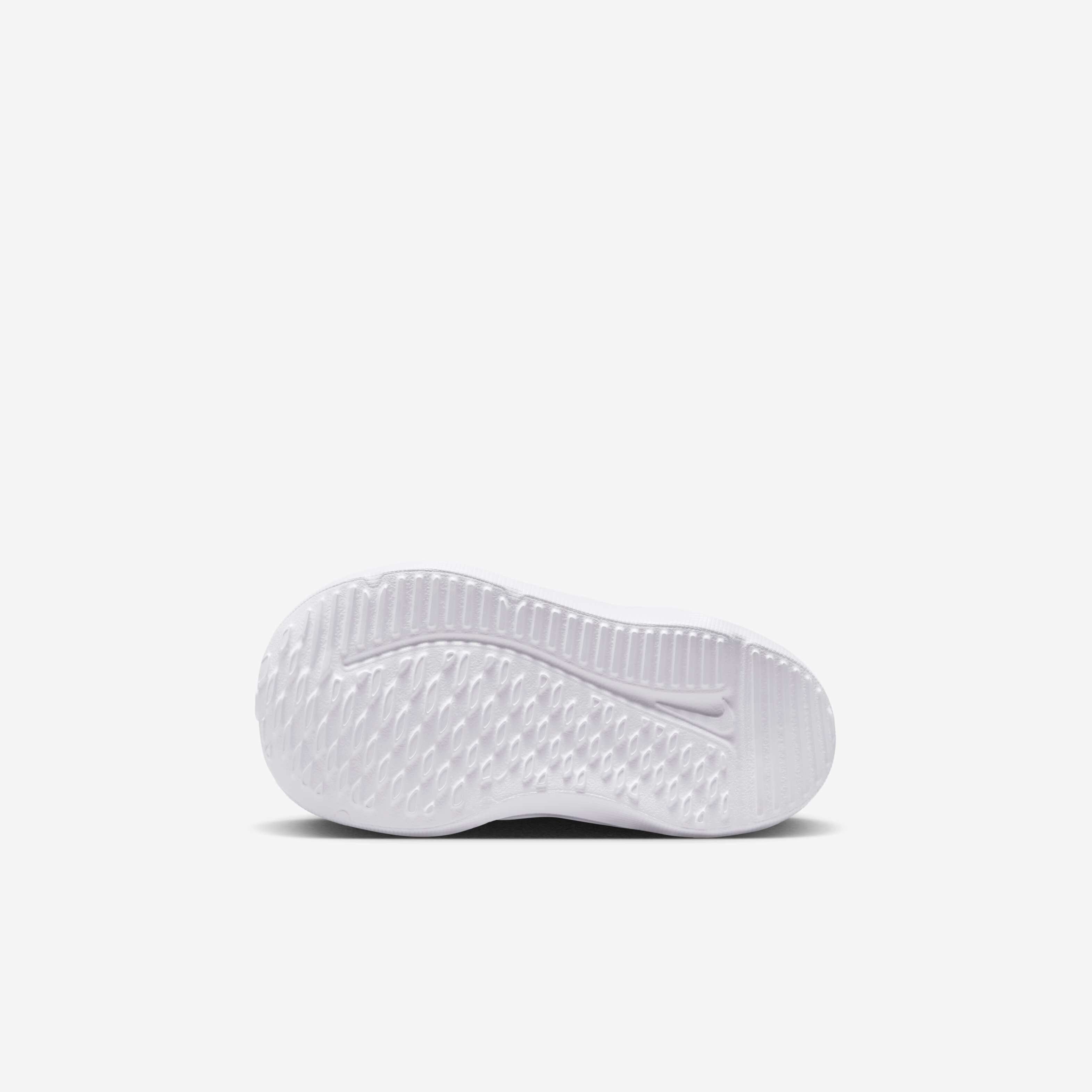 Nike Cosmic Runner image number 1