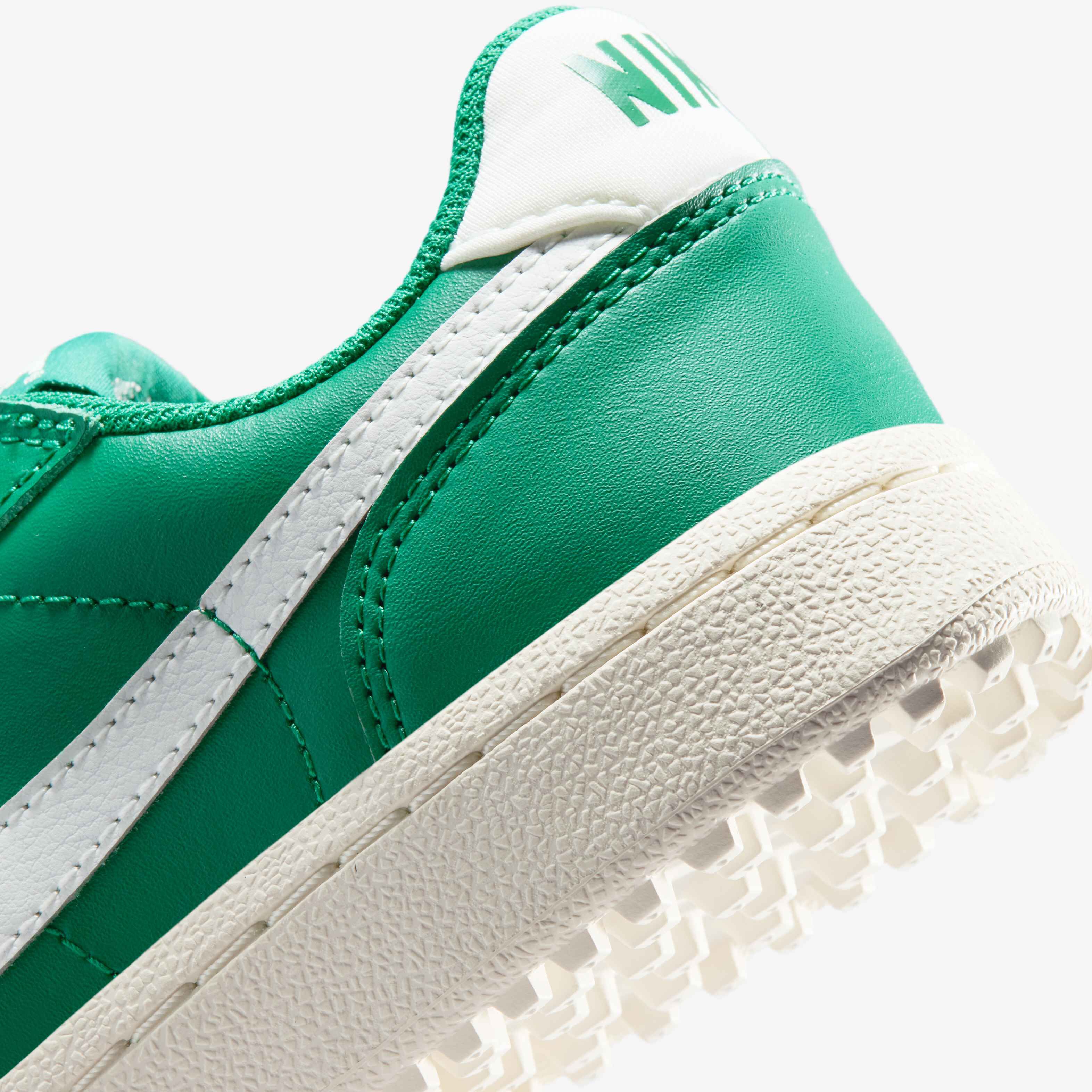 Nike Field General image number 7