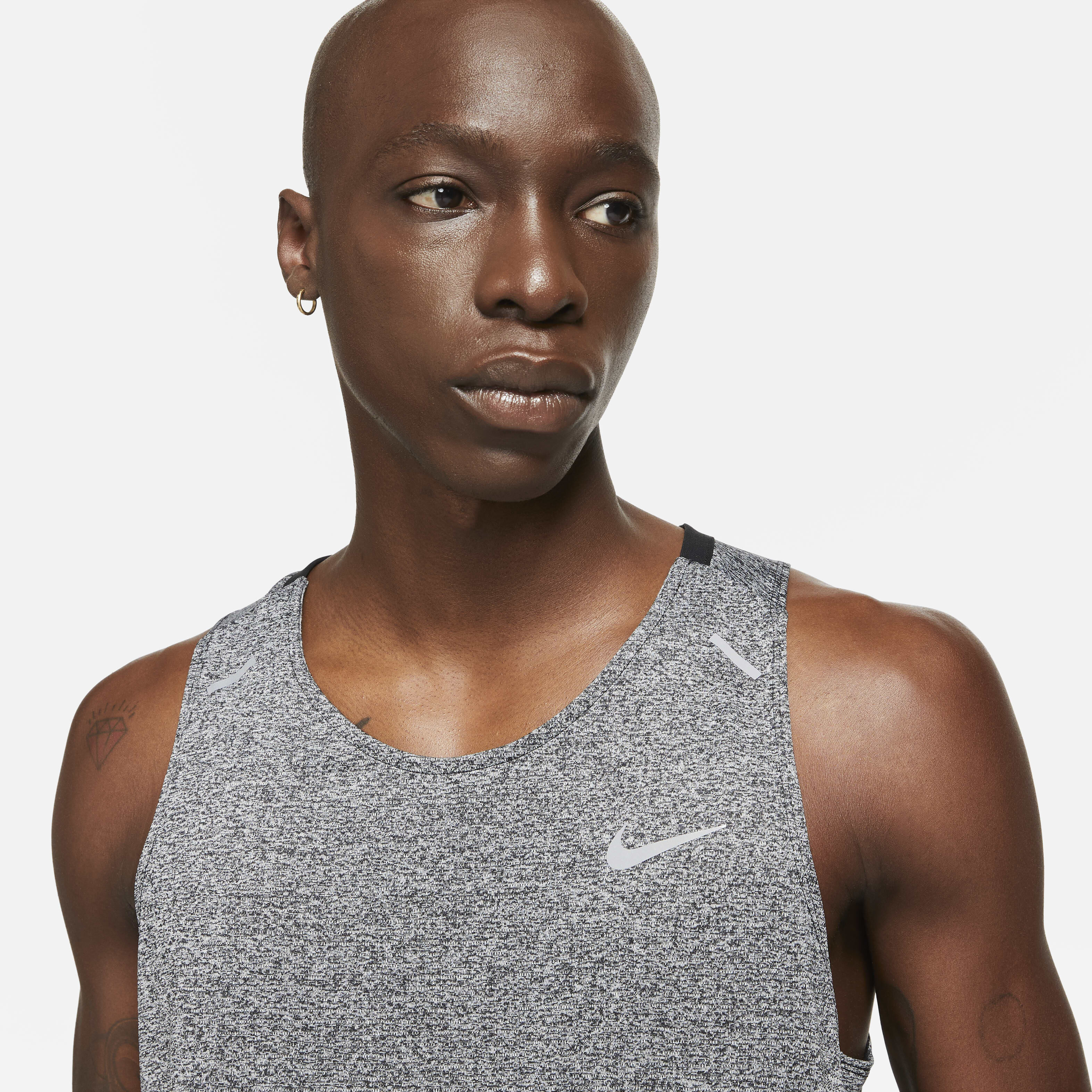 Nike rise 365 tank top sales