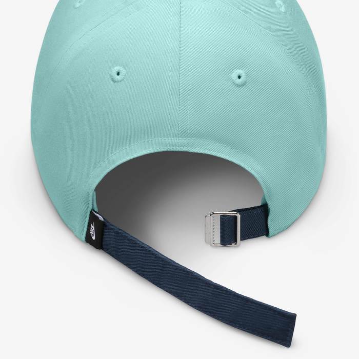 Nike Club image number 2 Nike Club image number 2