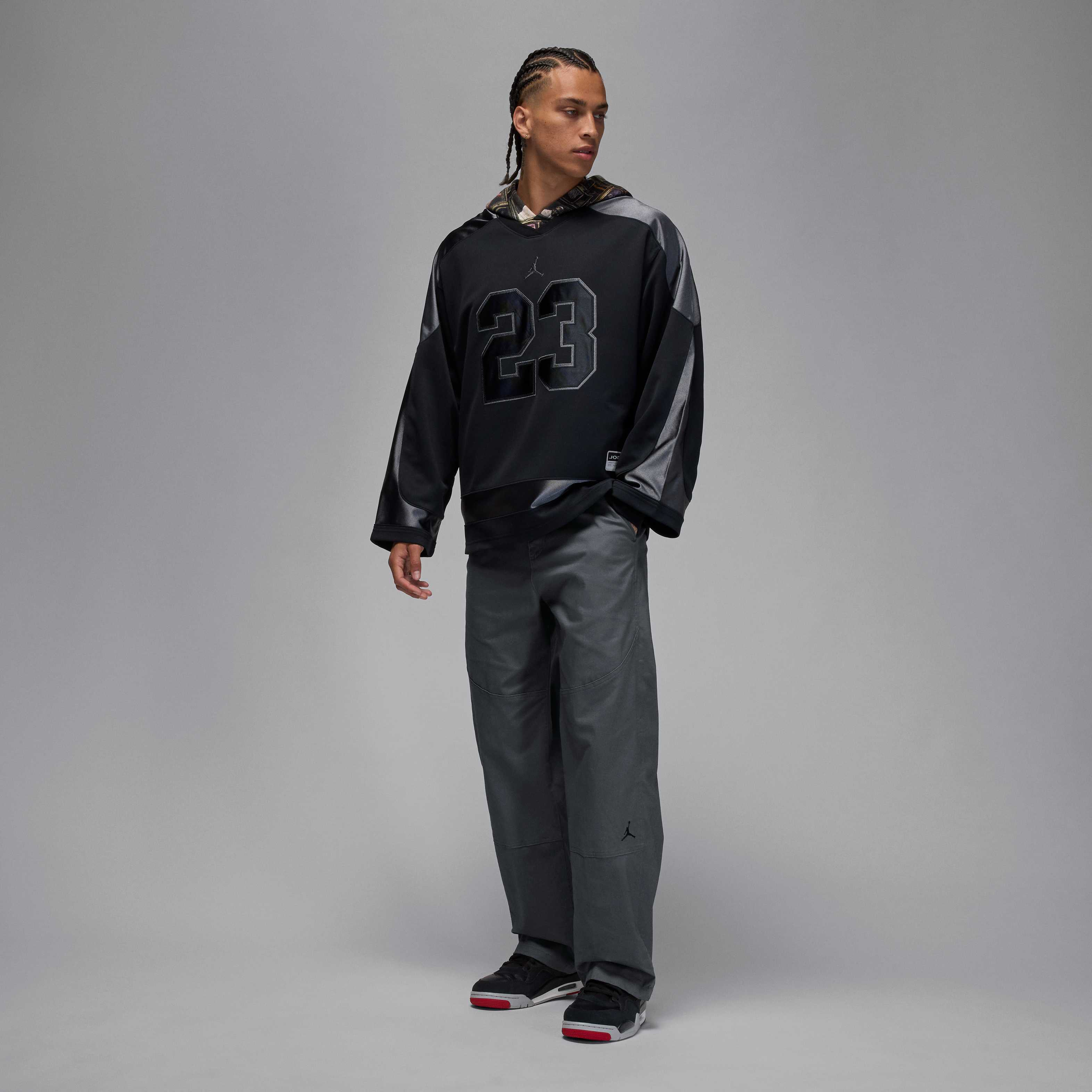 Jordan Essentials image number 6
