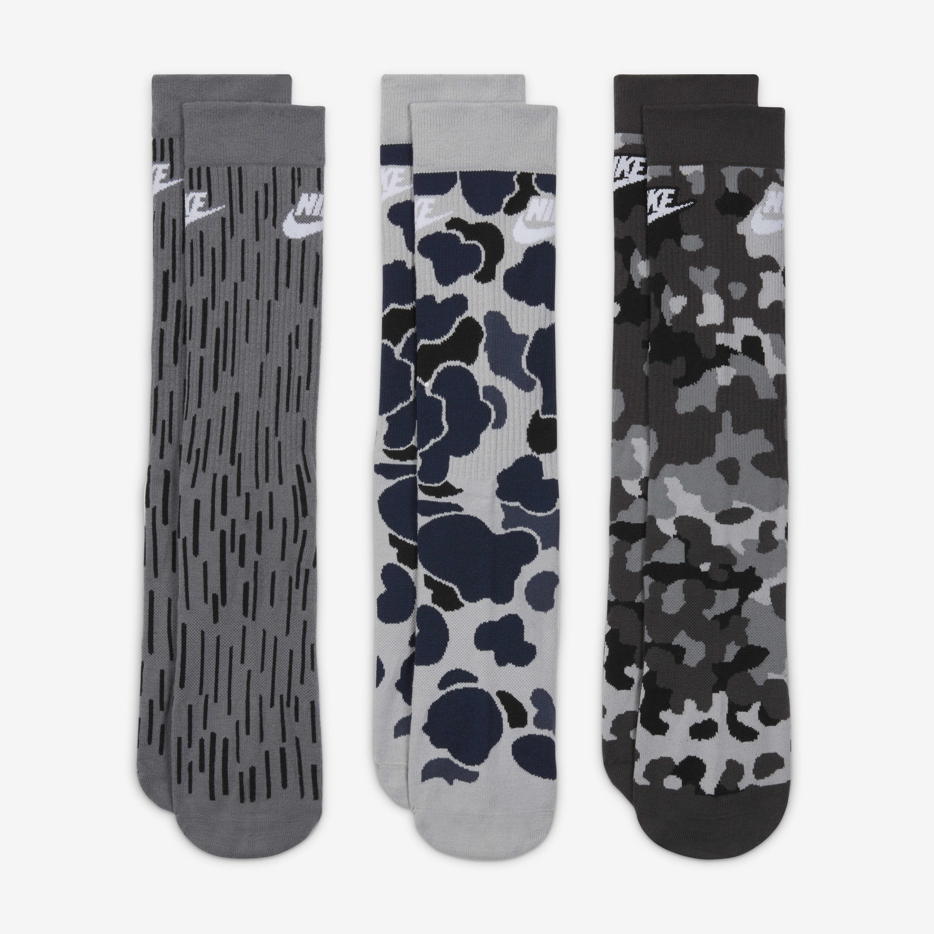 Nike Everyday Essential image number 1