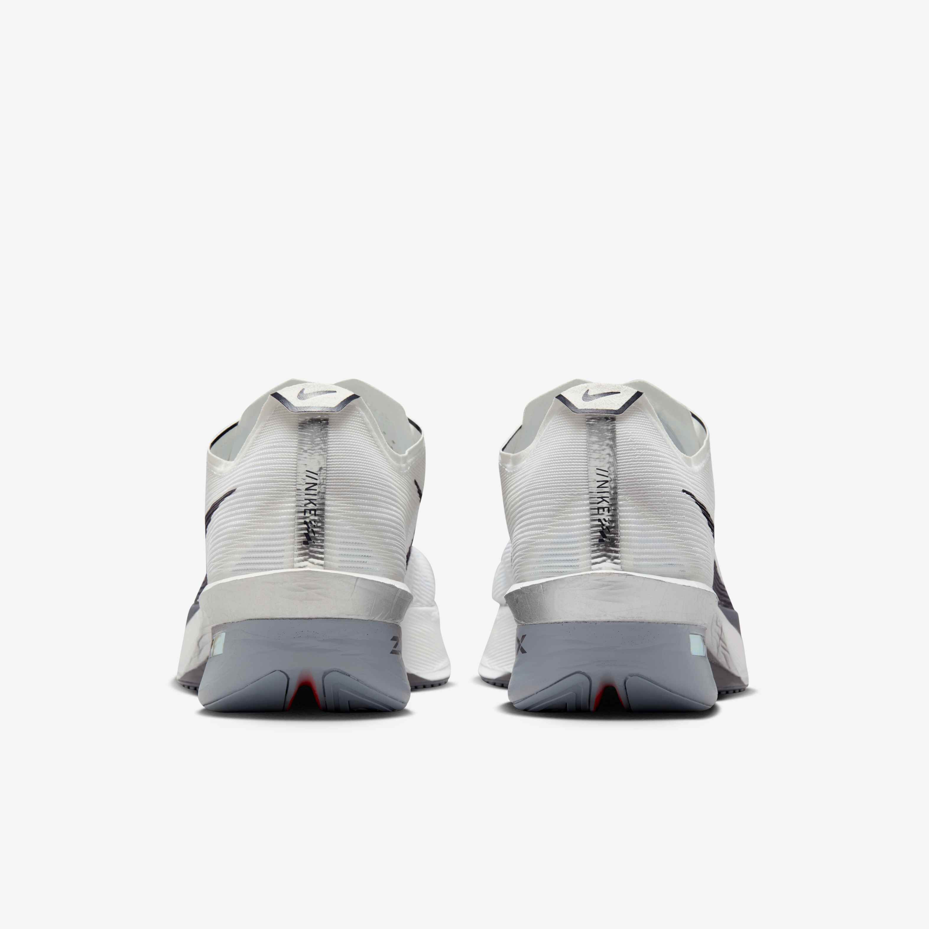 Nike Vaporfly 4 image number 5