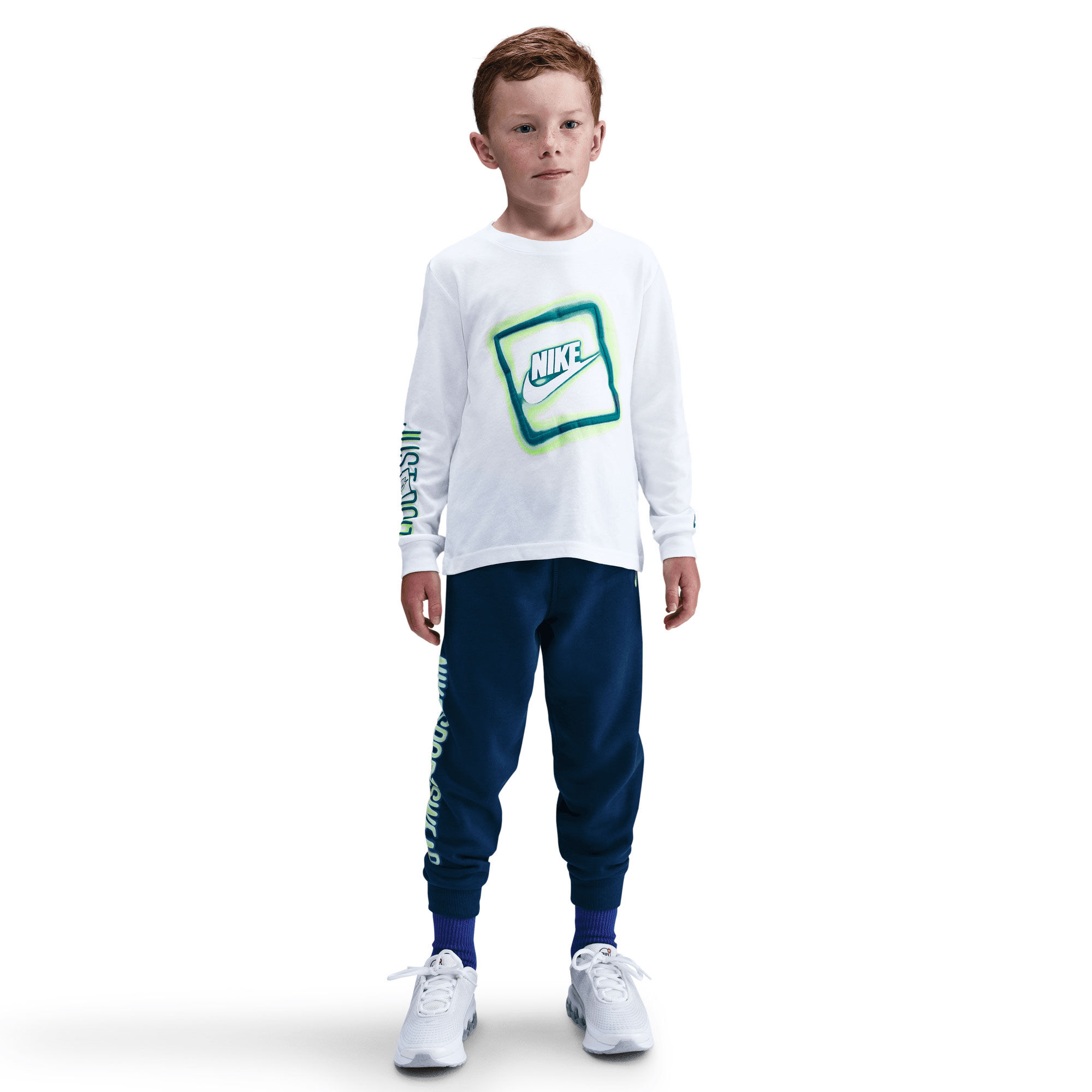 Nike Glow With Me image number 1