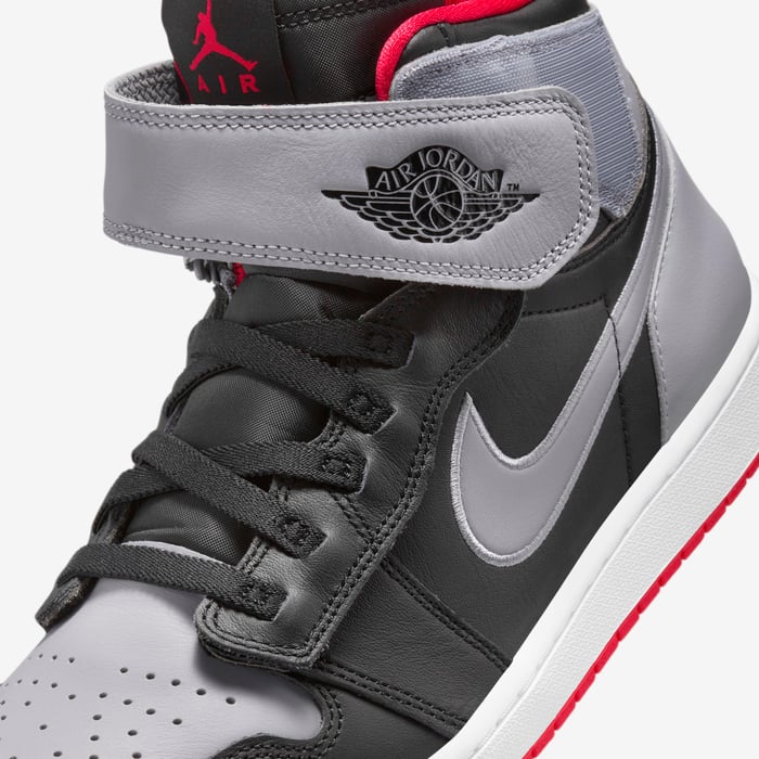 Air Jordan 1 Hi FlyEase image number 6 Air Jordan 1 Hi FlyEase image number 6