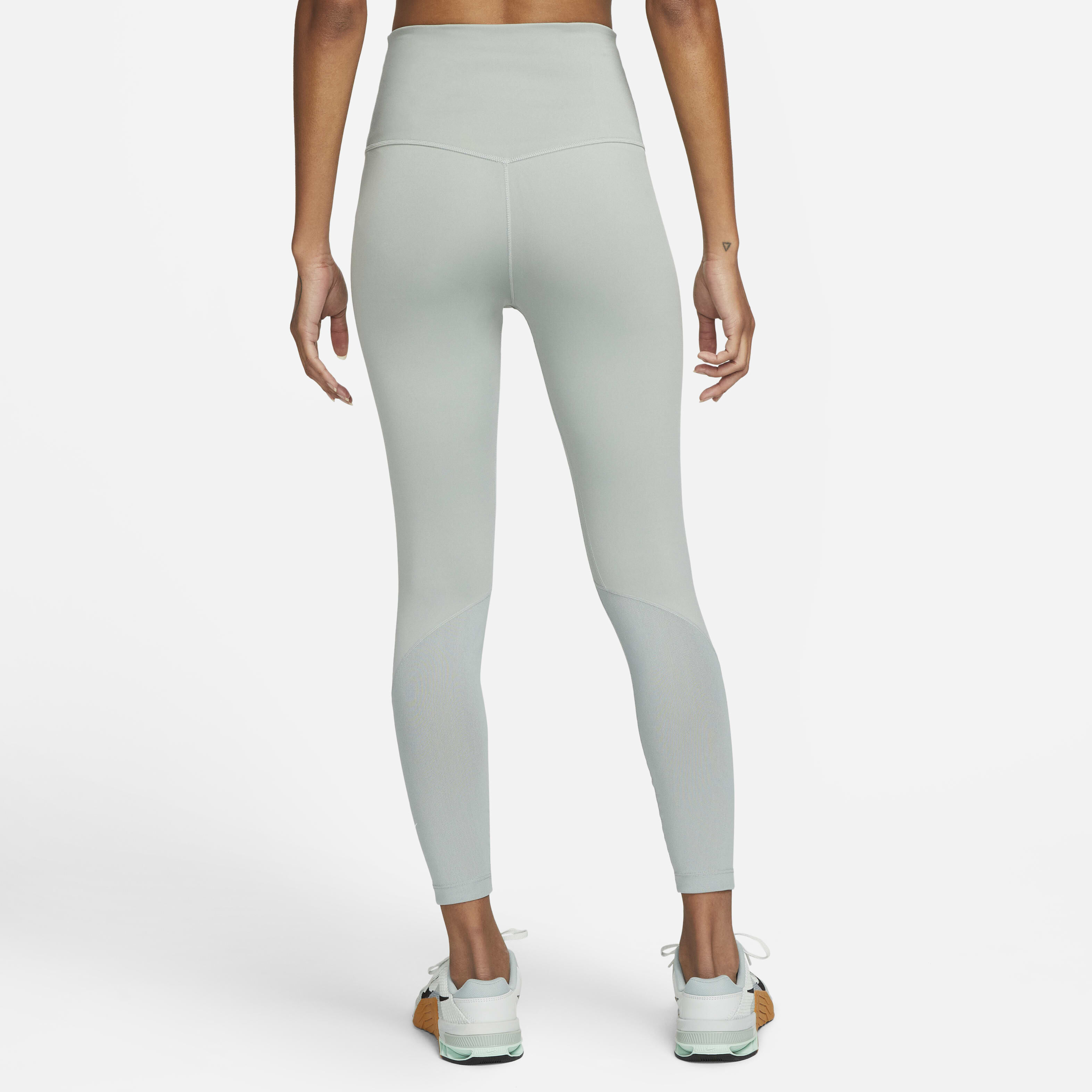 Nike One image number 1