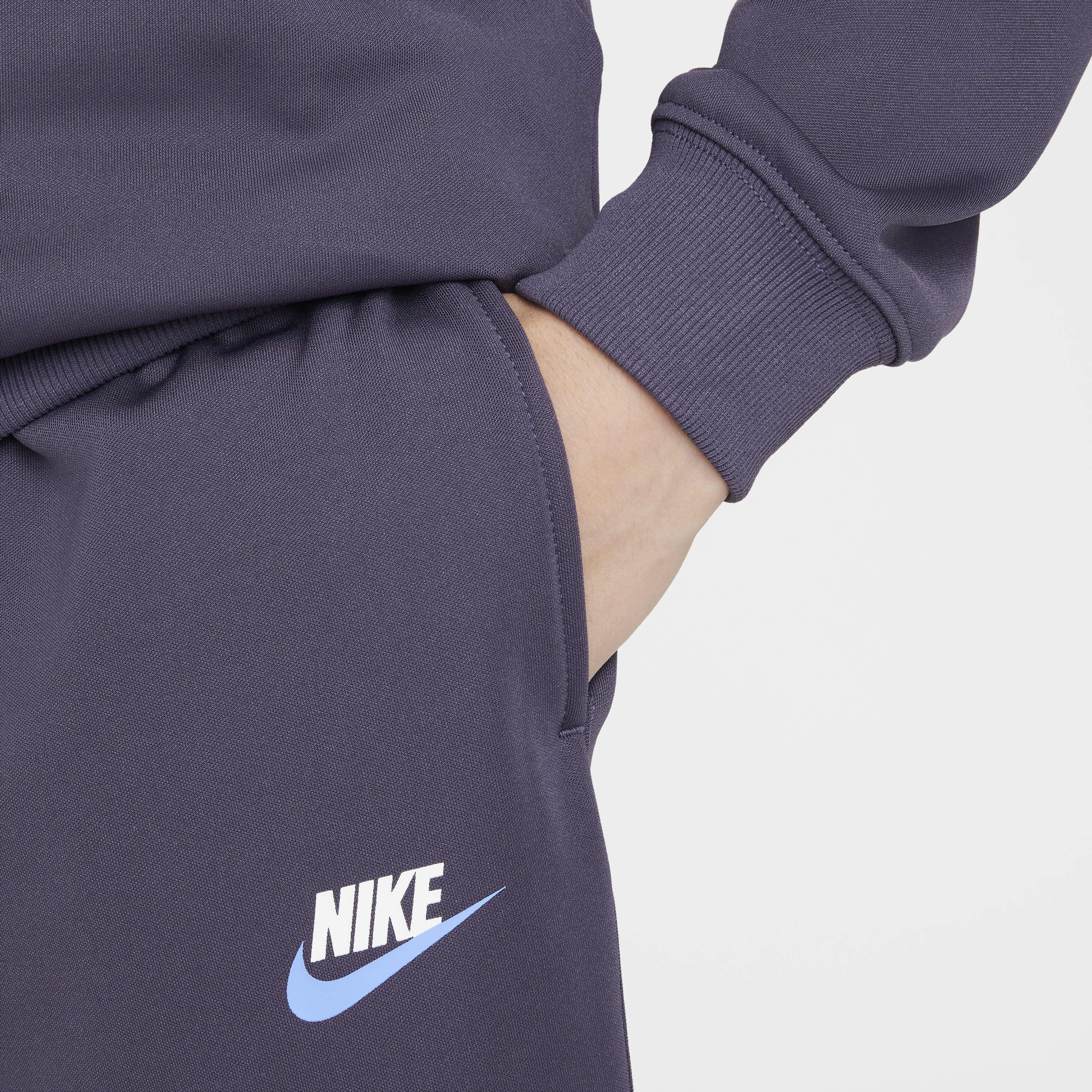 Nike Sportswear image number 5