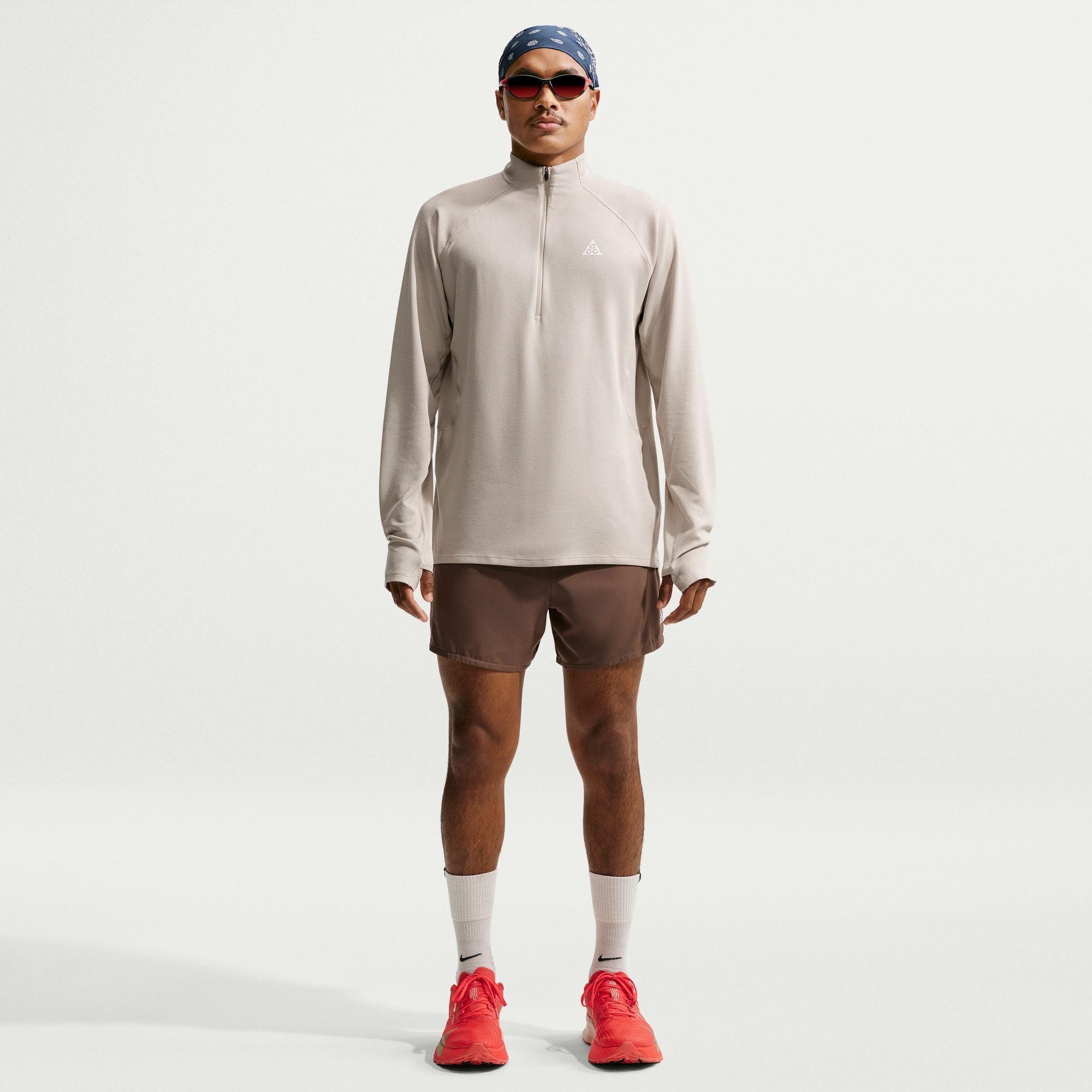 Zoom image