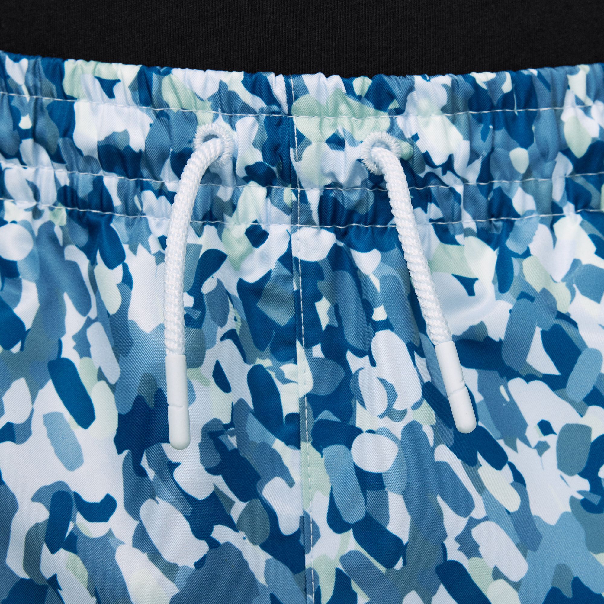 Jordan MJ Essentials Poolside image number 2