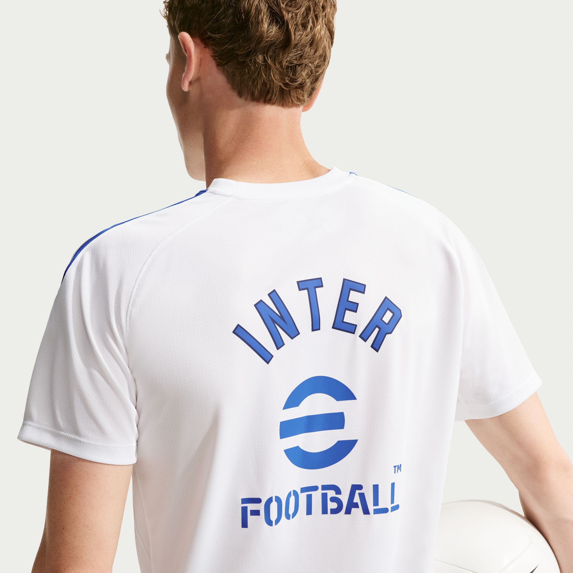 Inter Milan Strike image number 3