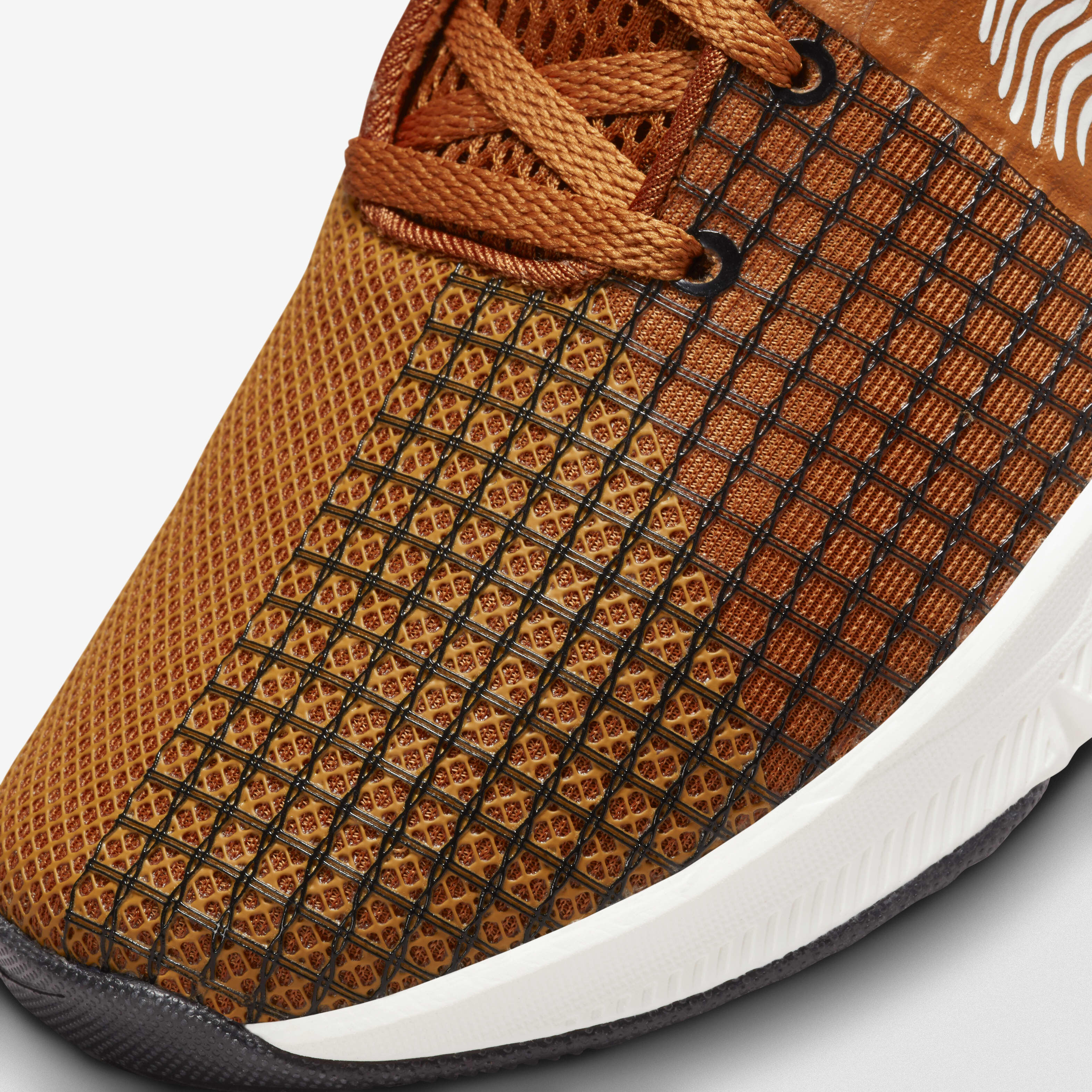 Nike Metcon 8 FlyEase image number 6