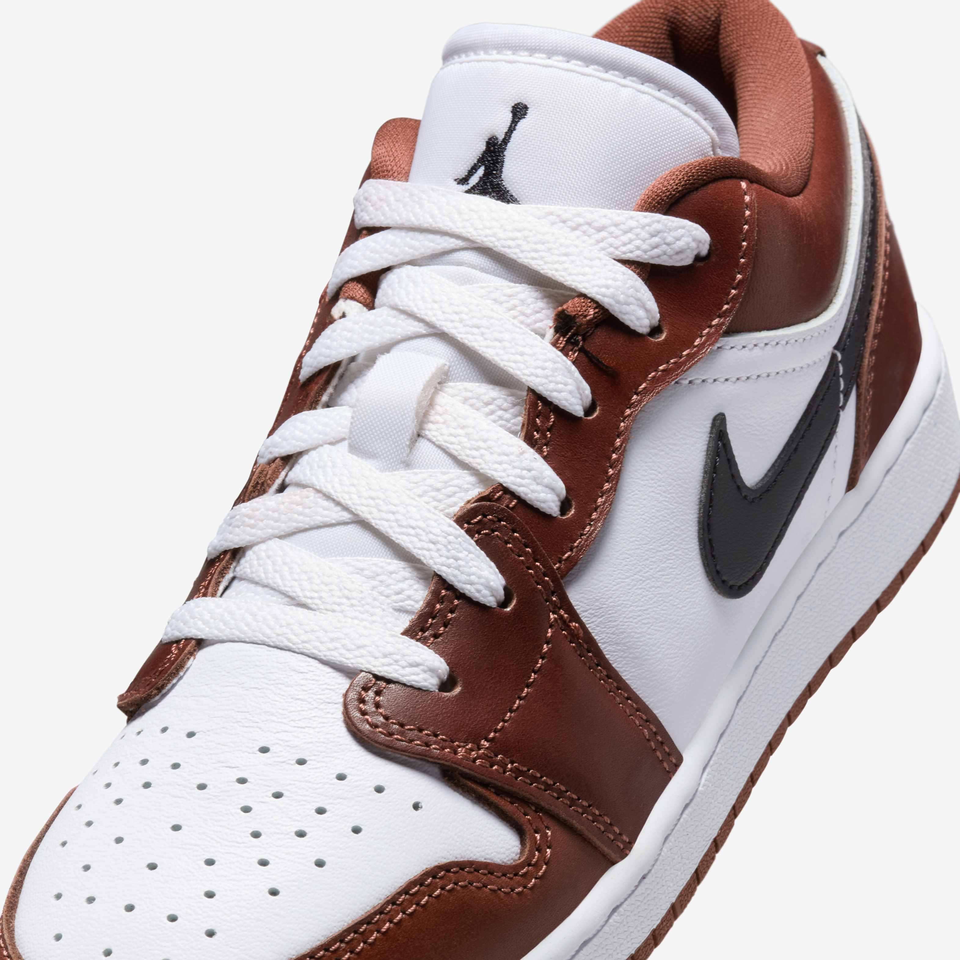 Air Jordan 1 Low SE image number 6