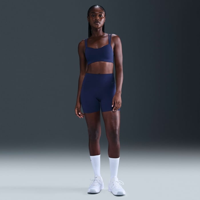 Nike Zenvy Strappy image number 3 Nike Zenvy Strappy image number 3