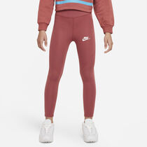 Nike Sportswear Favourites