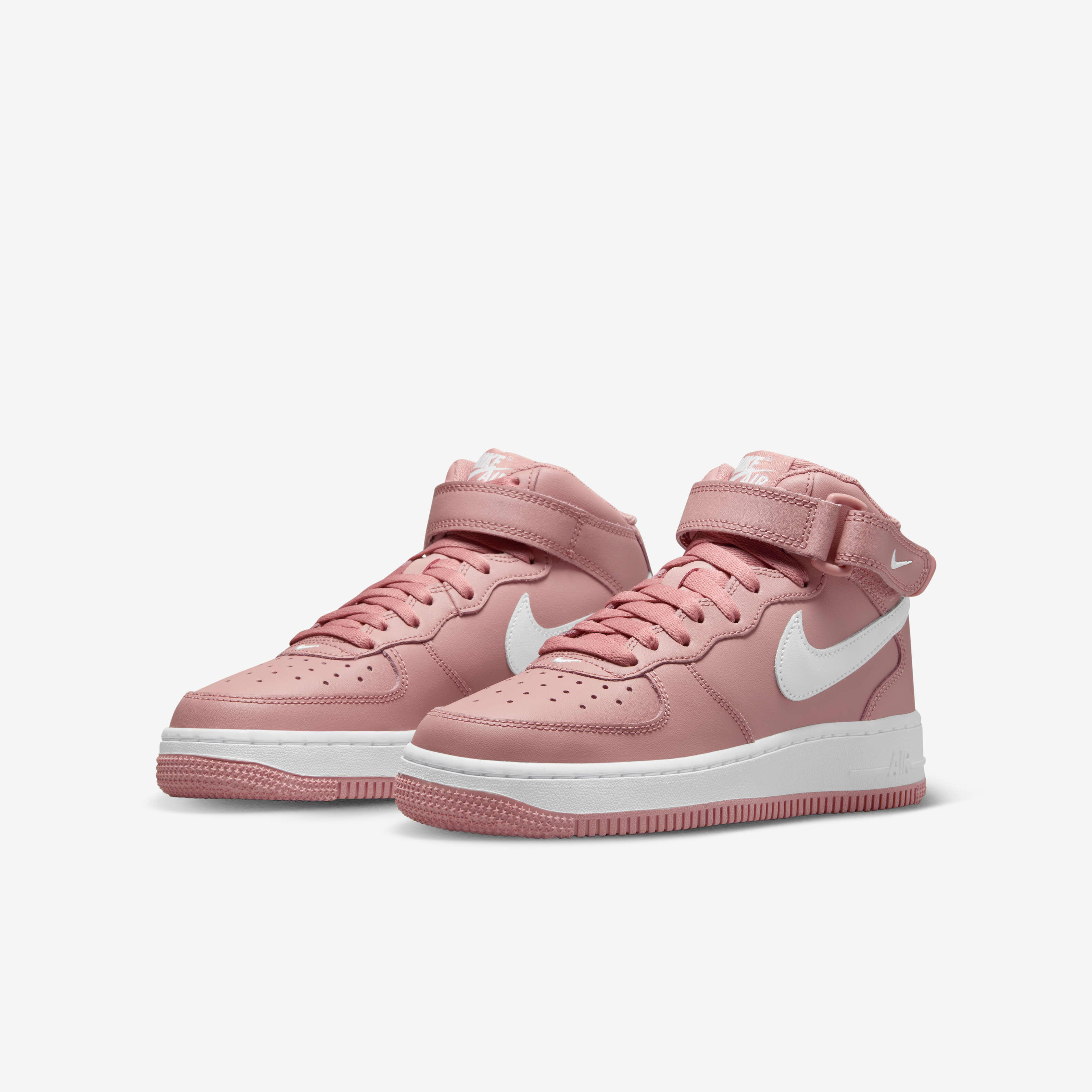 Nike Air Force 1 Mid LE image number 4