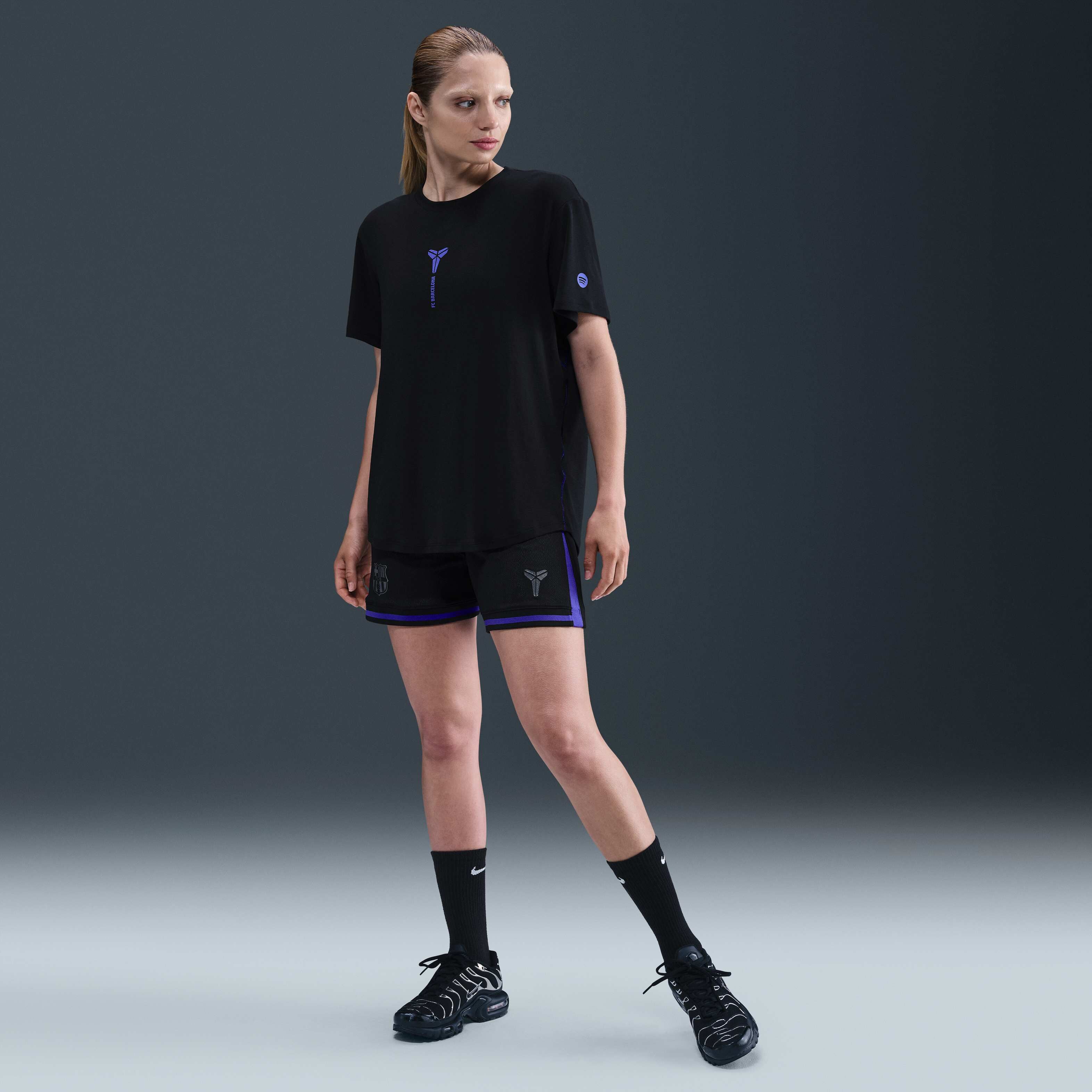 برشلونة ون ريلاكسد أواي image number 3