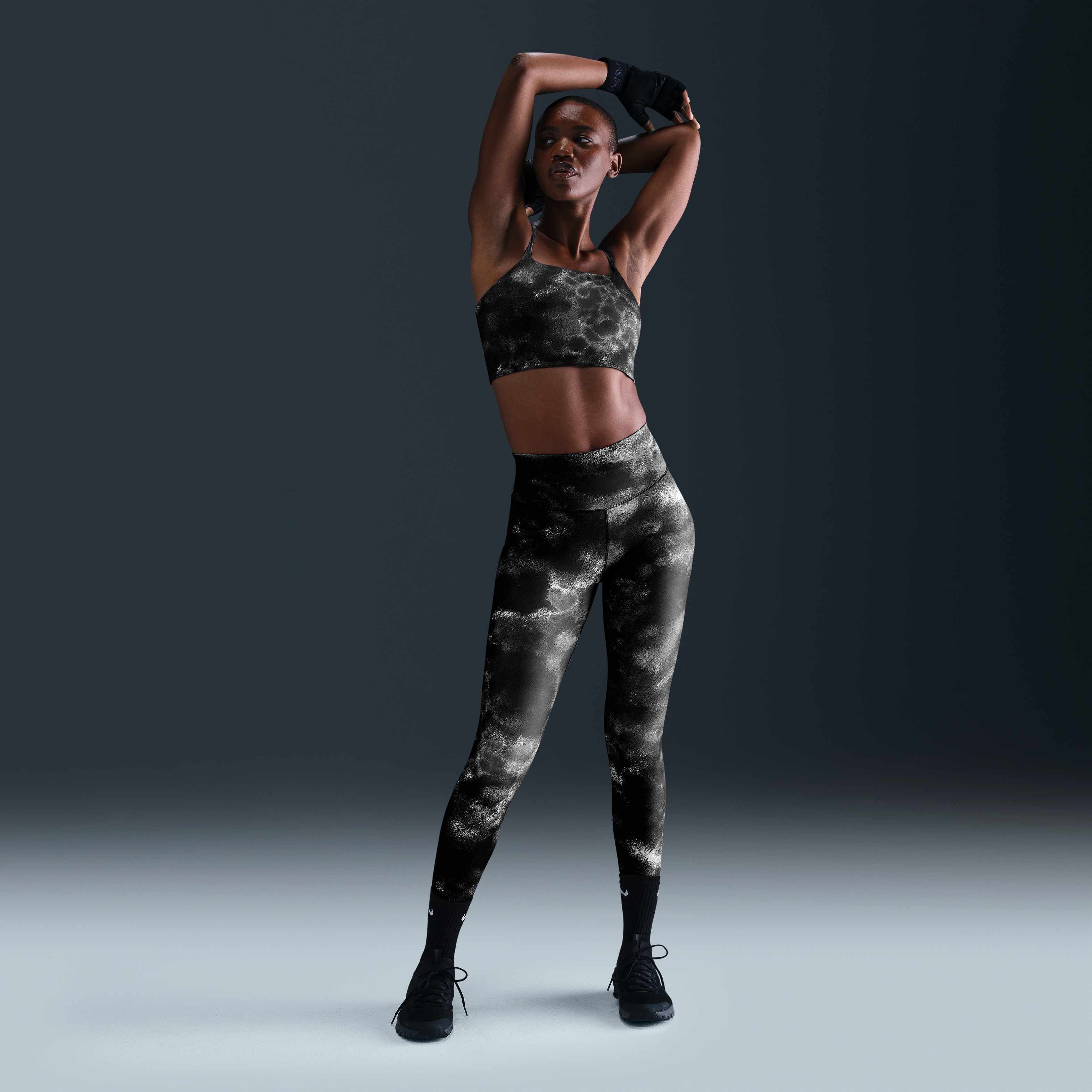 نايكي ون قابل للتحويل image number 3