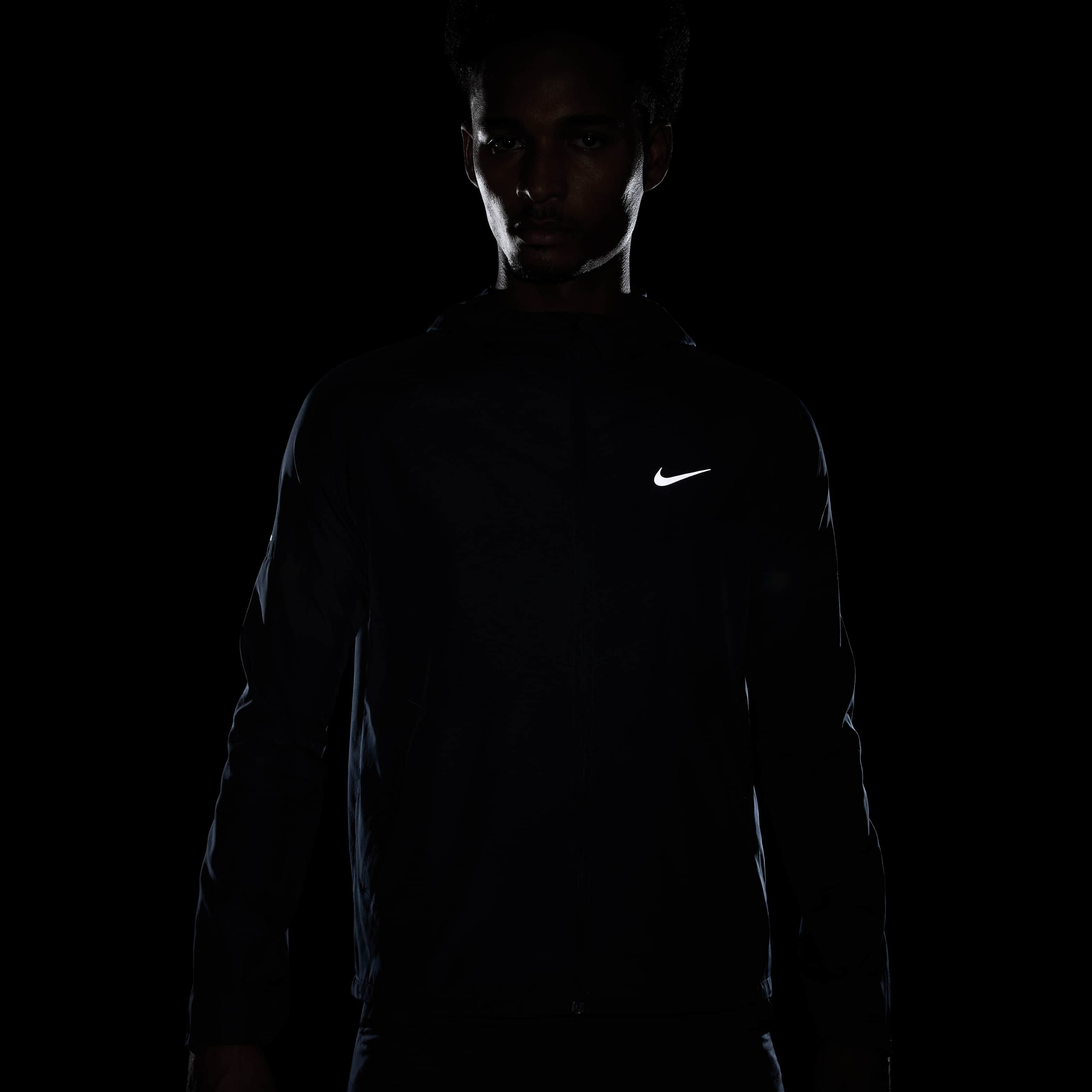 Nike Miler image number 9