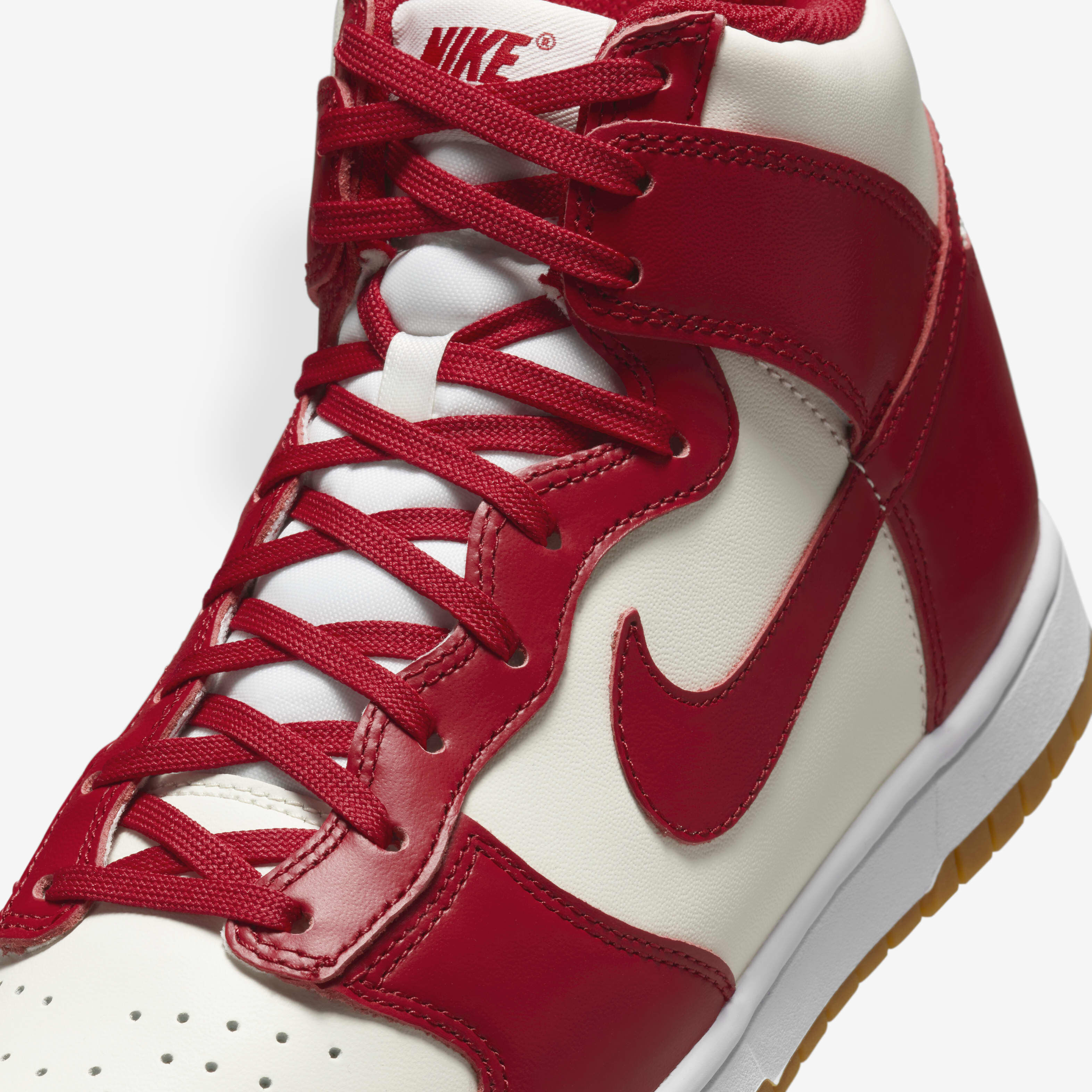 Nike dunk high basketball shoes online