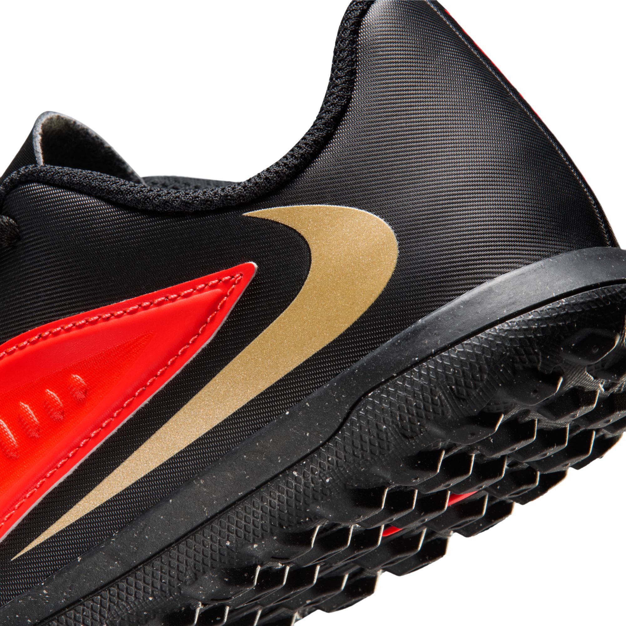 Nike Jr. Phantom 6 Low Club image number 9