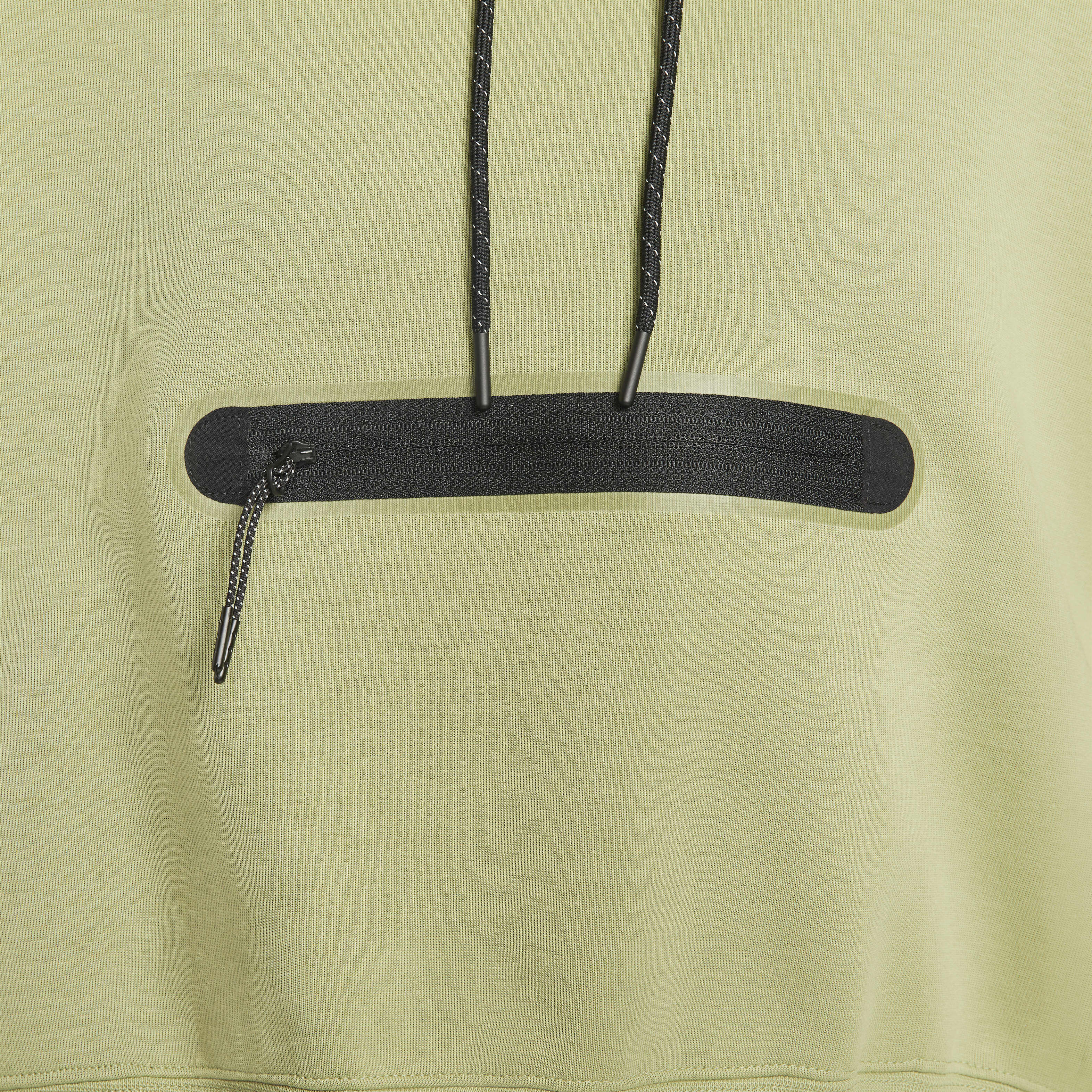 نايكي سبورتسوير تَك فليس image number 3