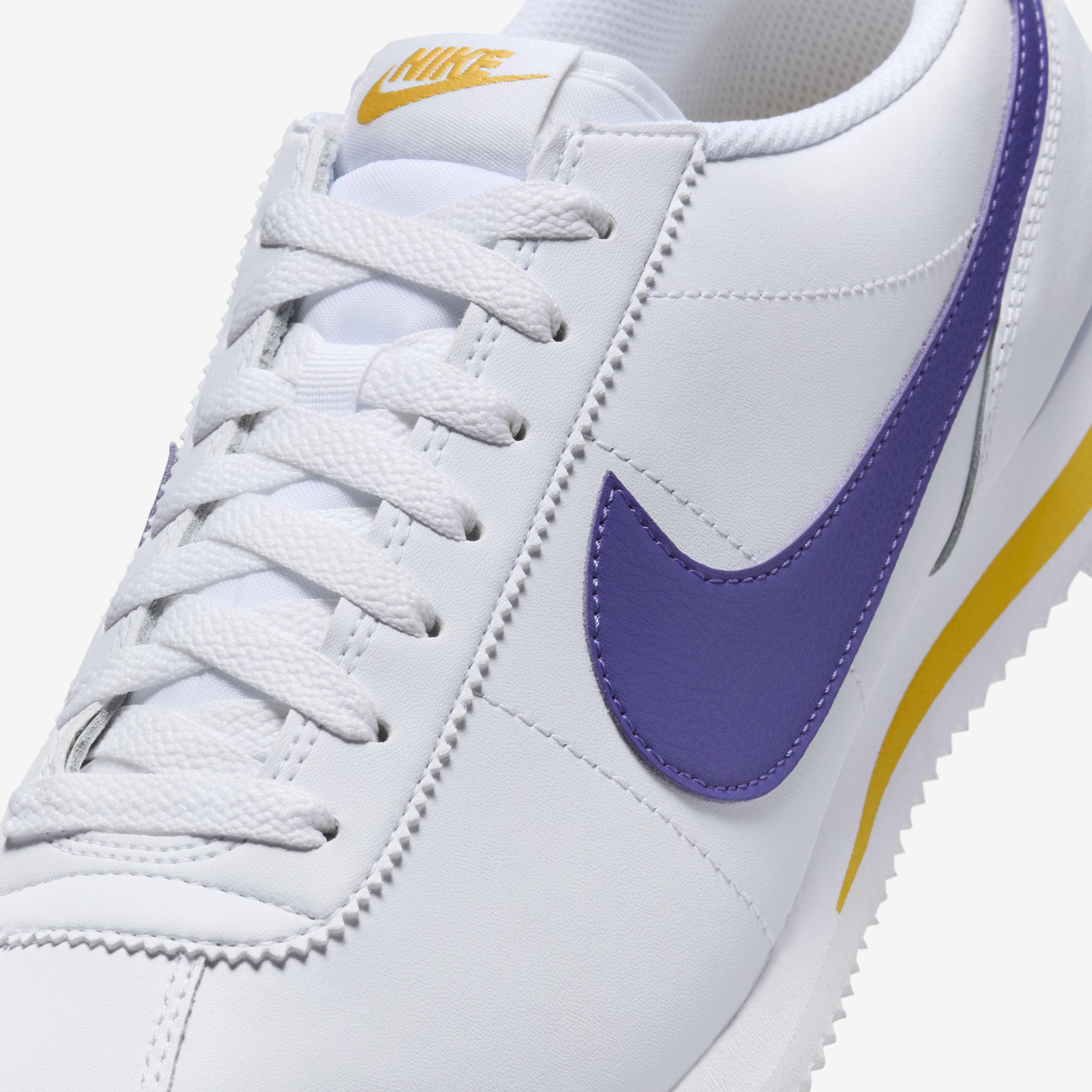 Buy Nike Cortez Leather Men s Shoes Nike Saudi Official