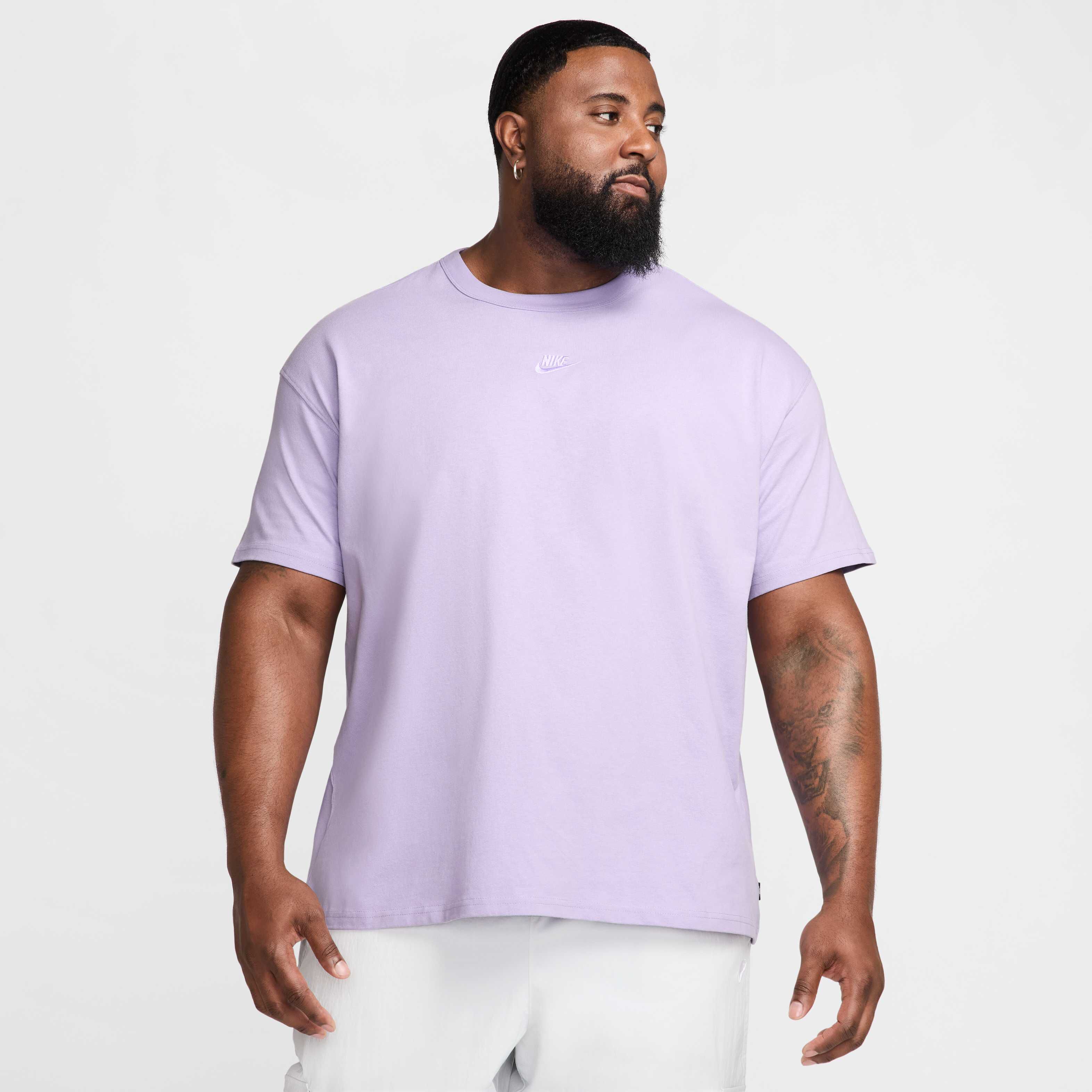★Nike★ Sportswear Premium Essential T-Shirt M Hydrangers D Amazon.com: Nike Sportswear Premium Essentials Men's T-Shirt