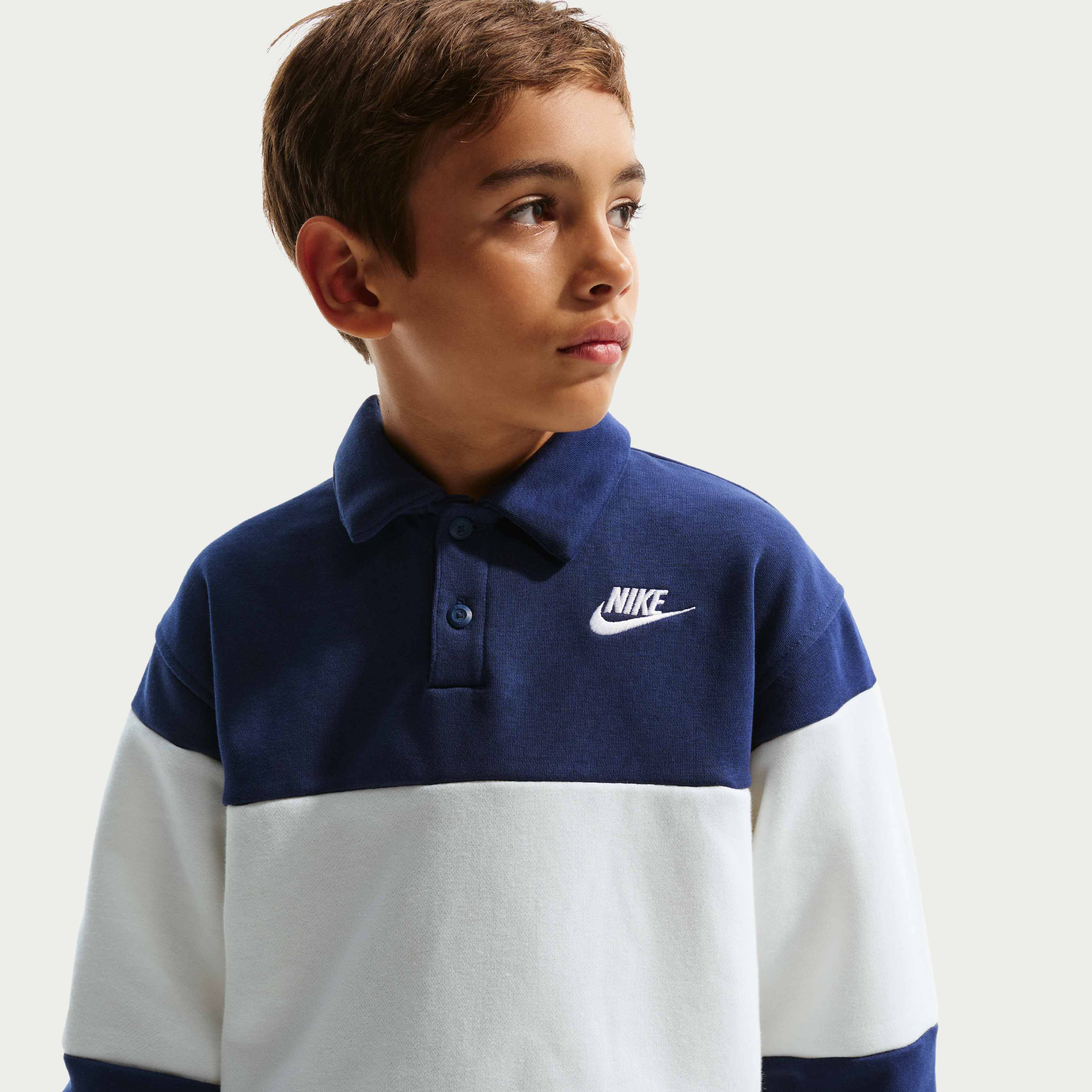 Nike Sportswear Club image number 2