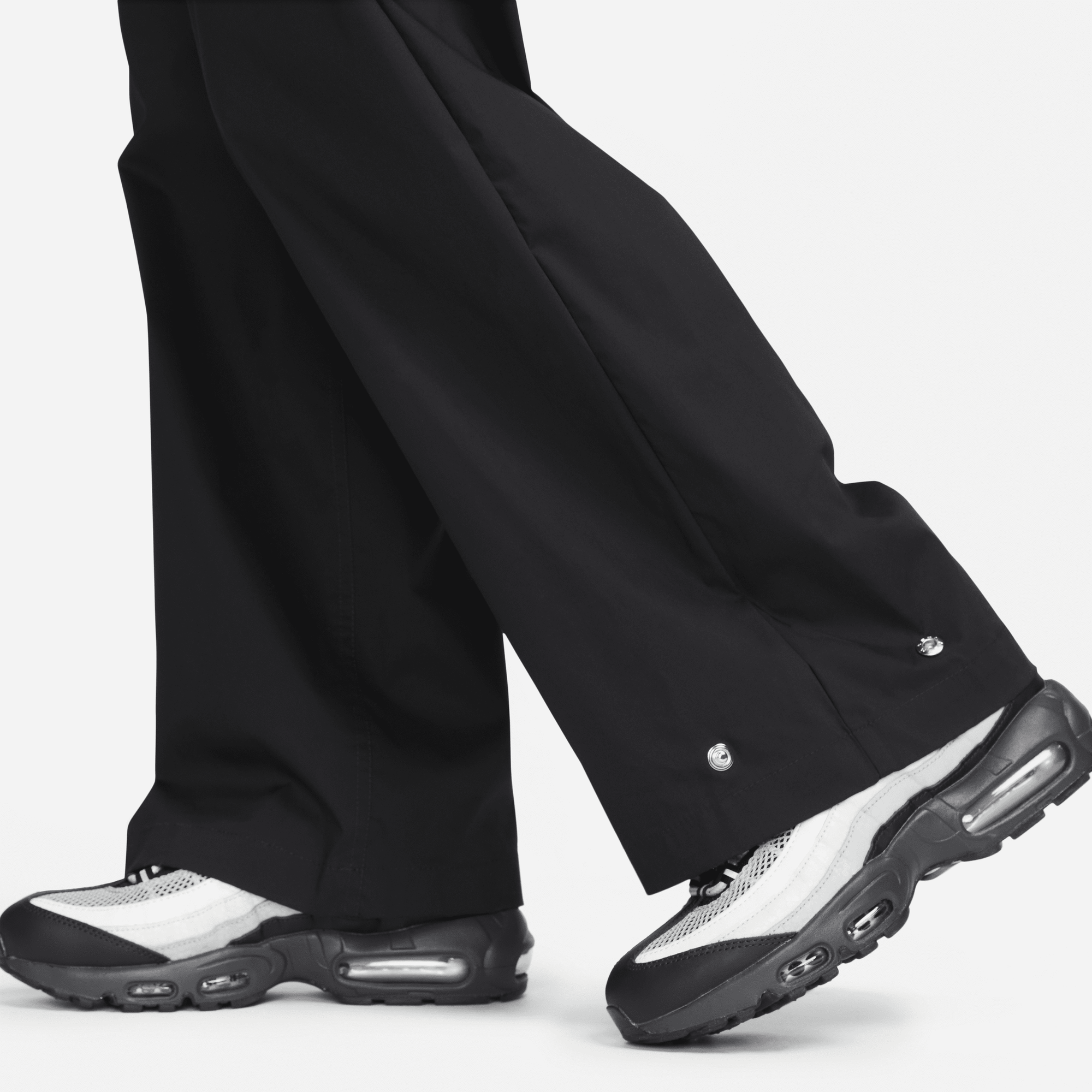 Shop Sportswear Collection Women s Woven Trousers Nike KSA