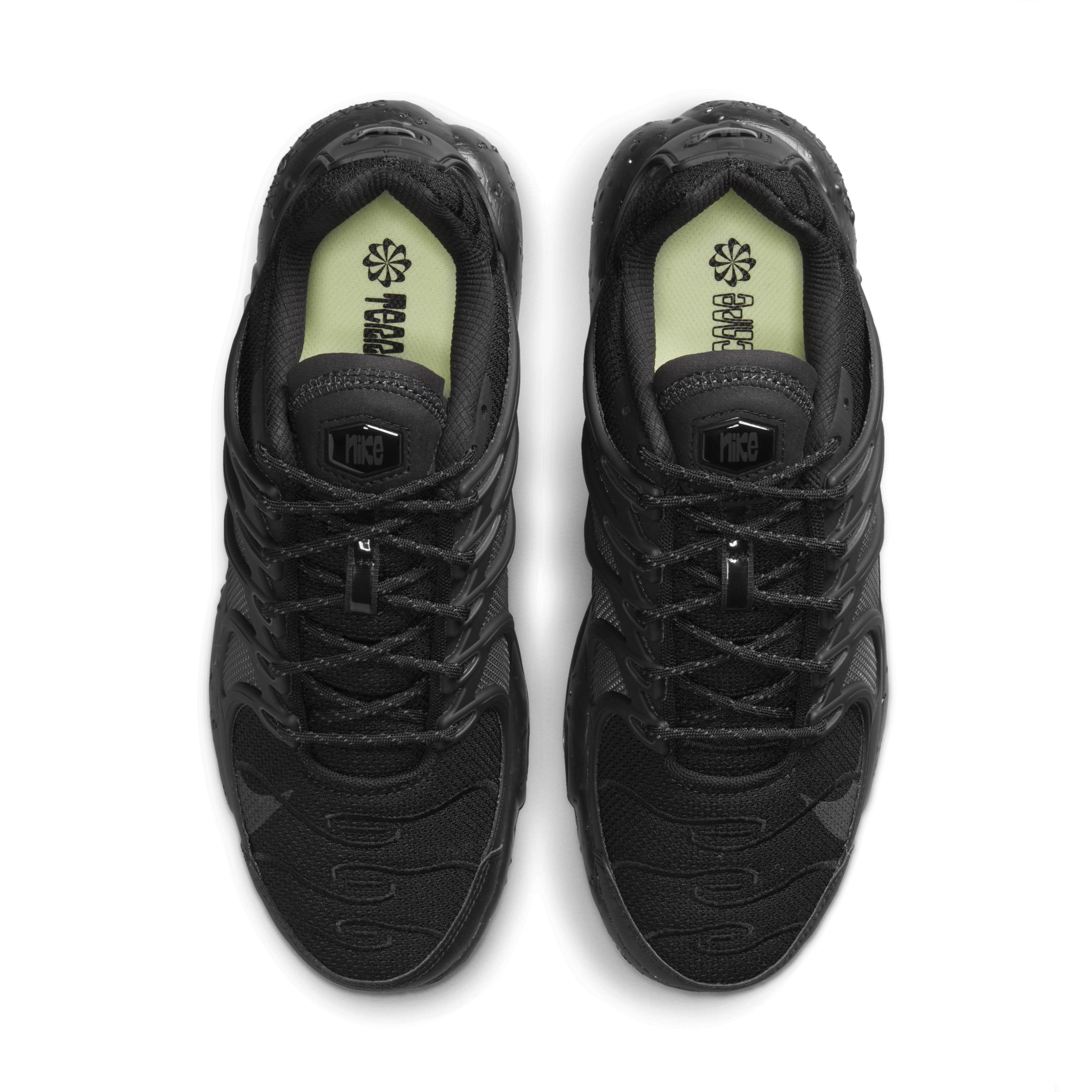 nike terrascape triple black