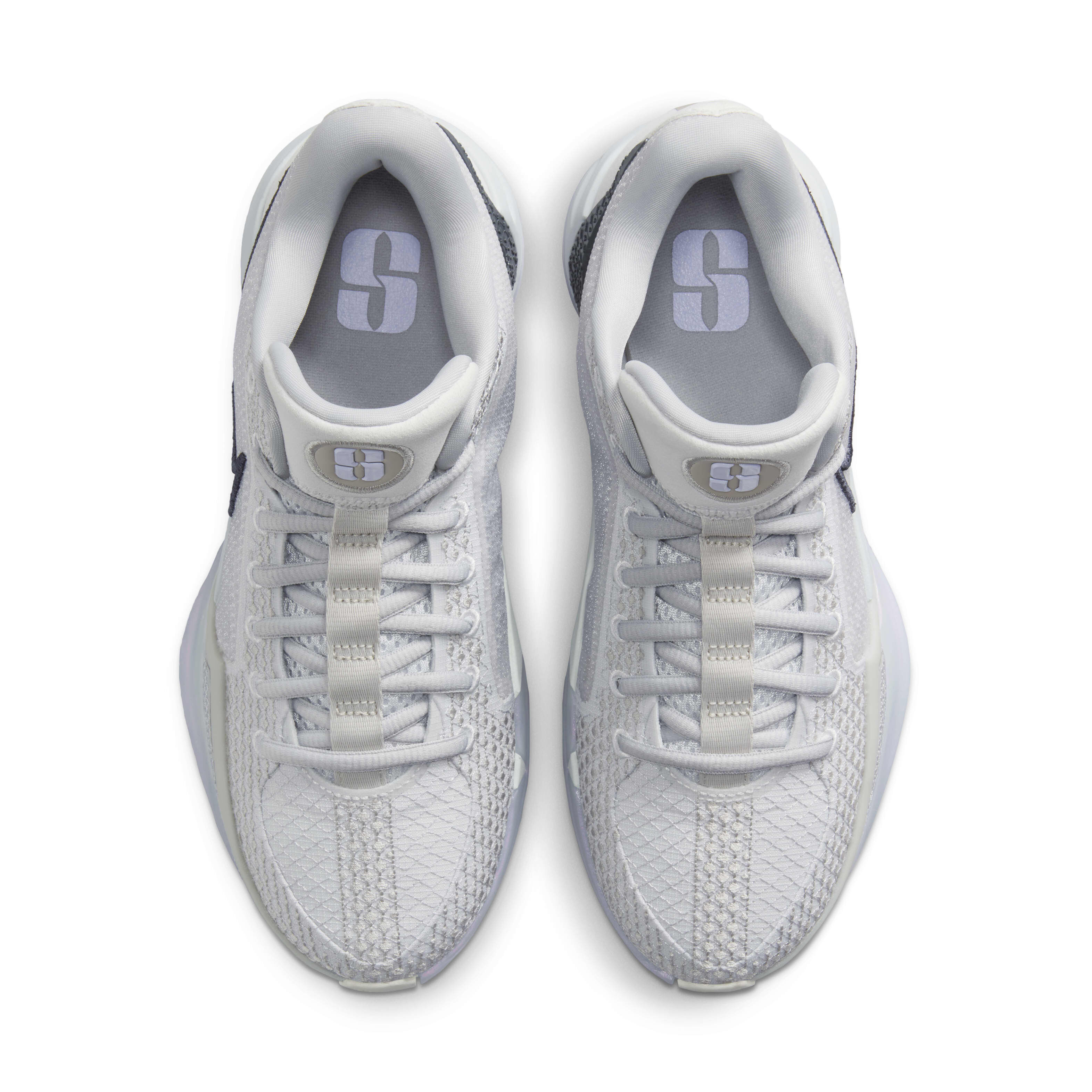 Sabrina 1 'Family Bonds' image number 3