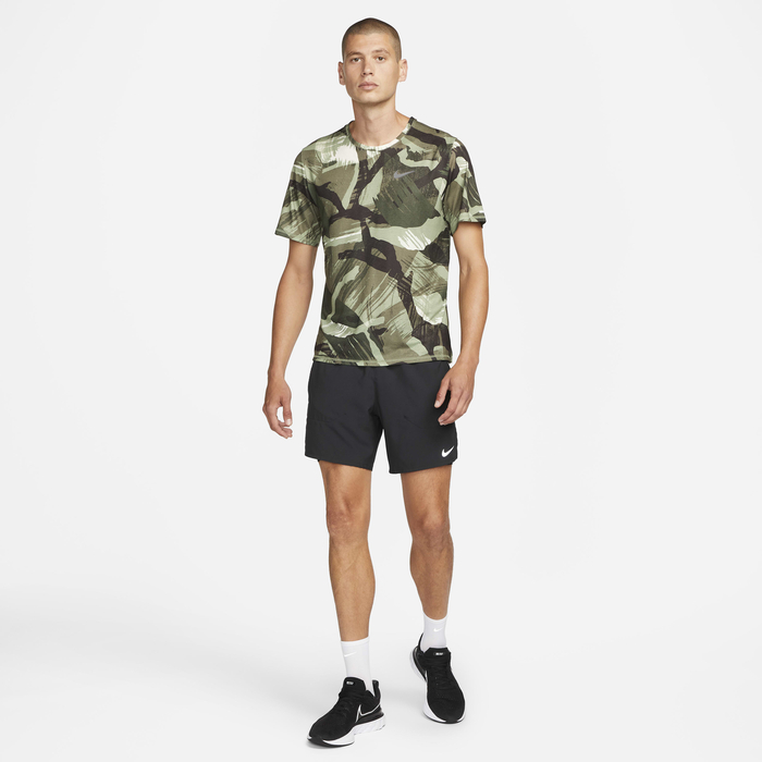 Nike Dri-FIT Miler image number 4 Nike Dri-FIT Miler image number 4