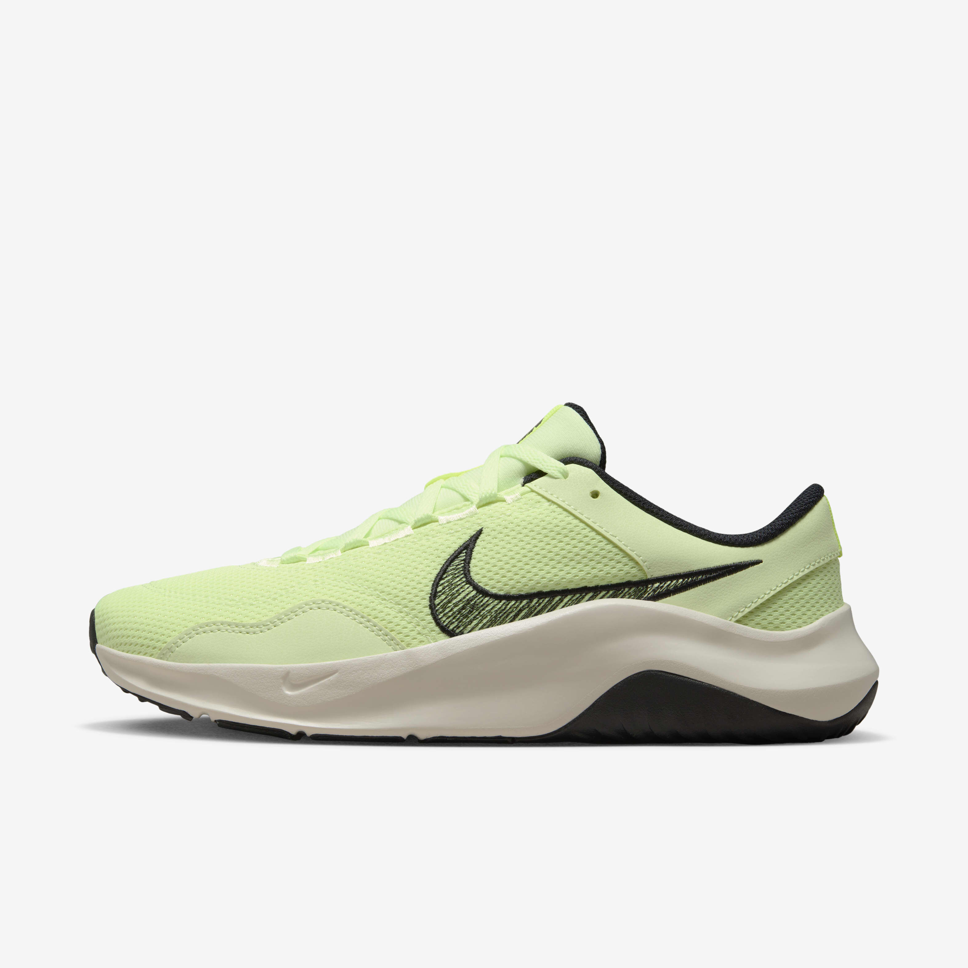 نايكي ليجيند اسينشال 3 نيكست نيتشر image number 0