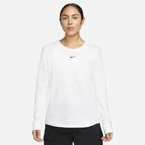 Nike Sportswear Premium Essentials