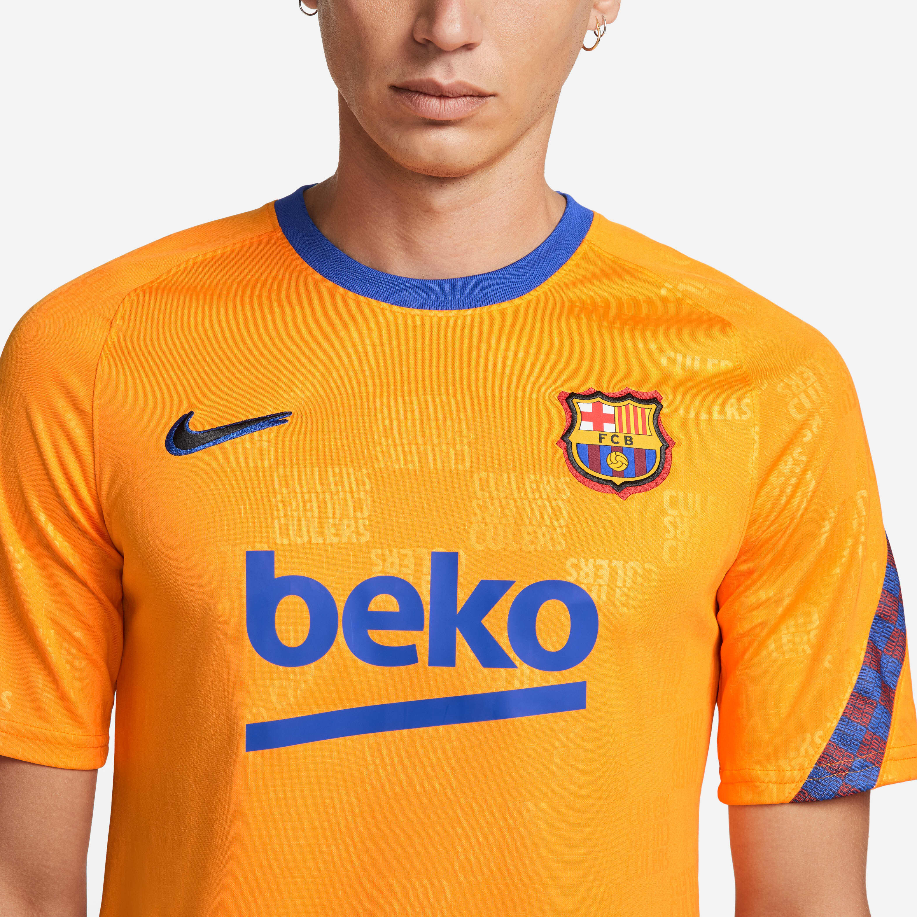 Buy F.C. Barcelona Men's Nike Dri-FIT Pre-Match Short-Sleeve