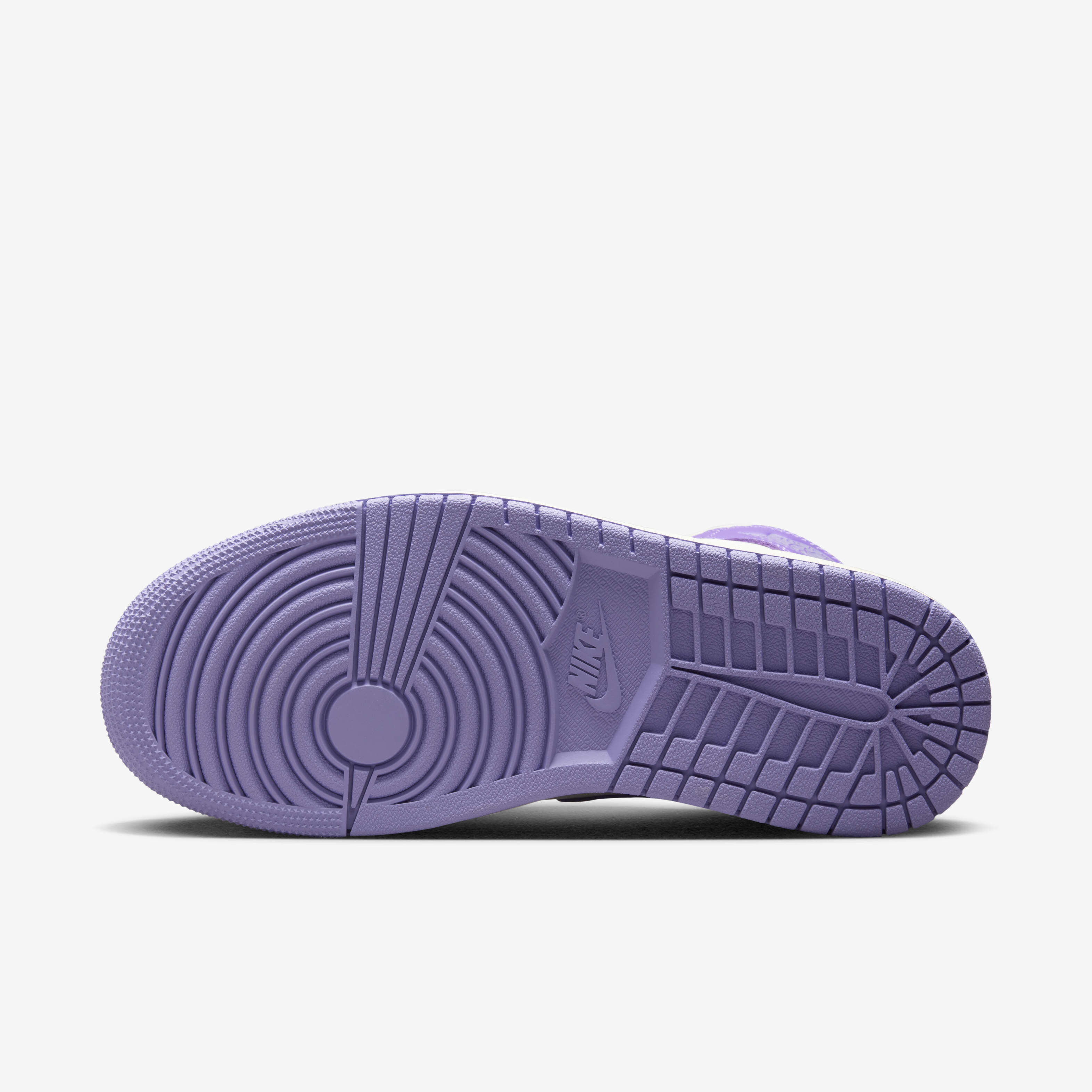 Air Jordan 1 Mid image number 1