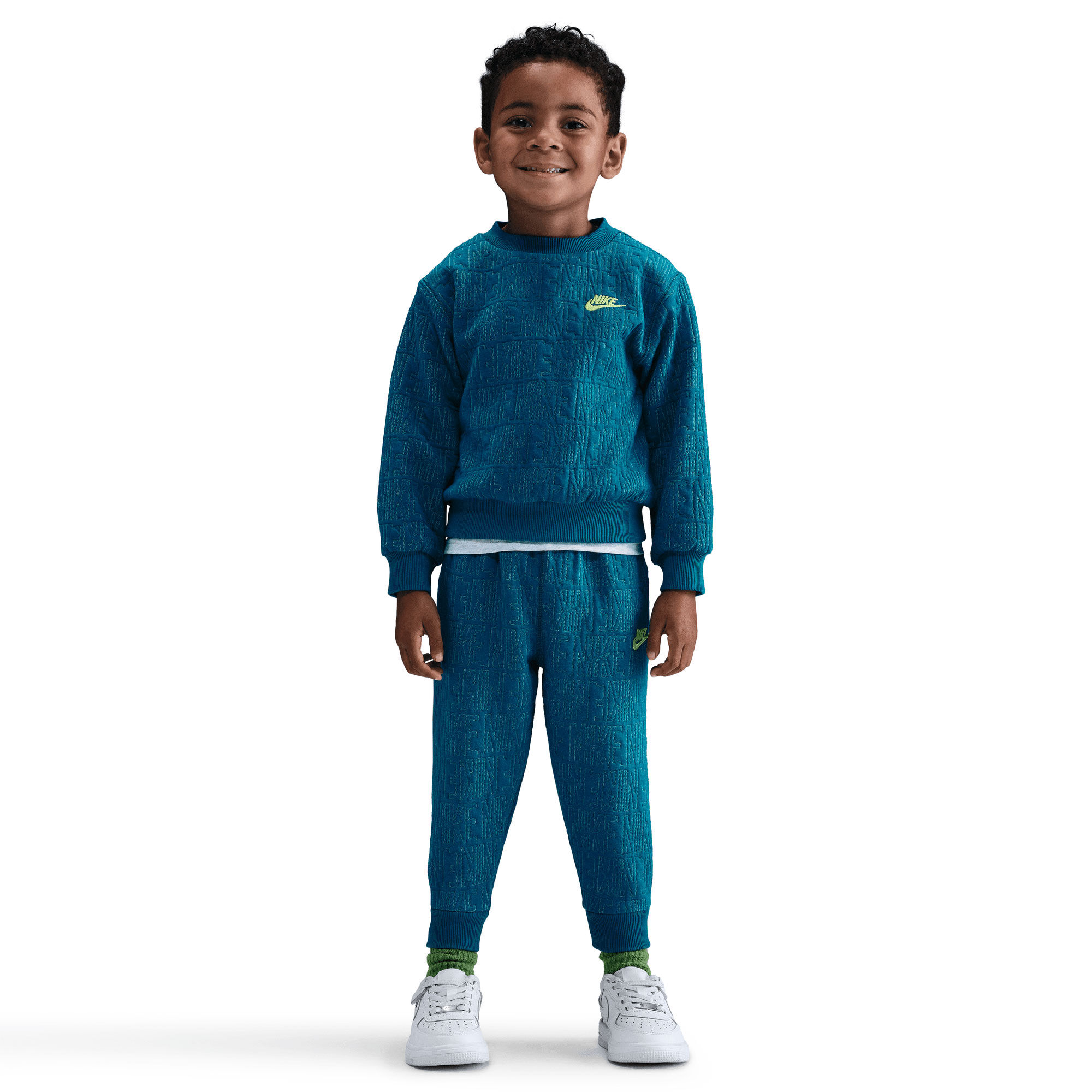 نايكي جلو ويذ مي image number 1