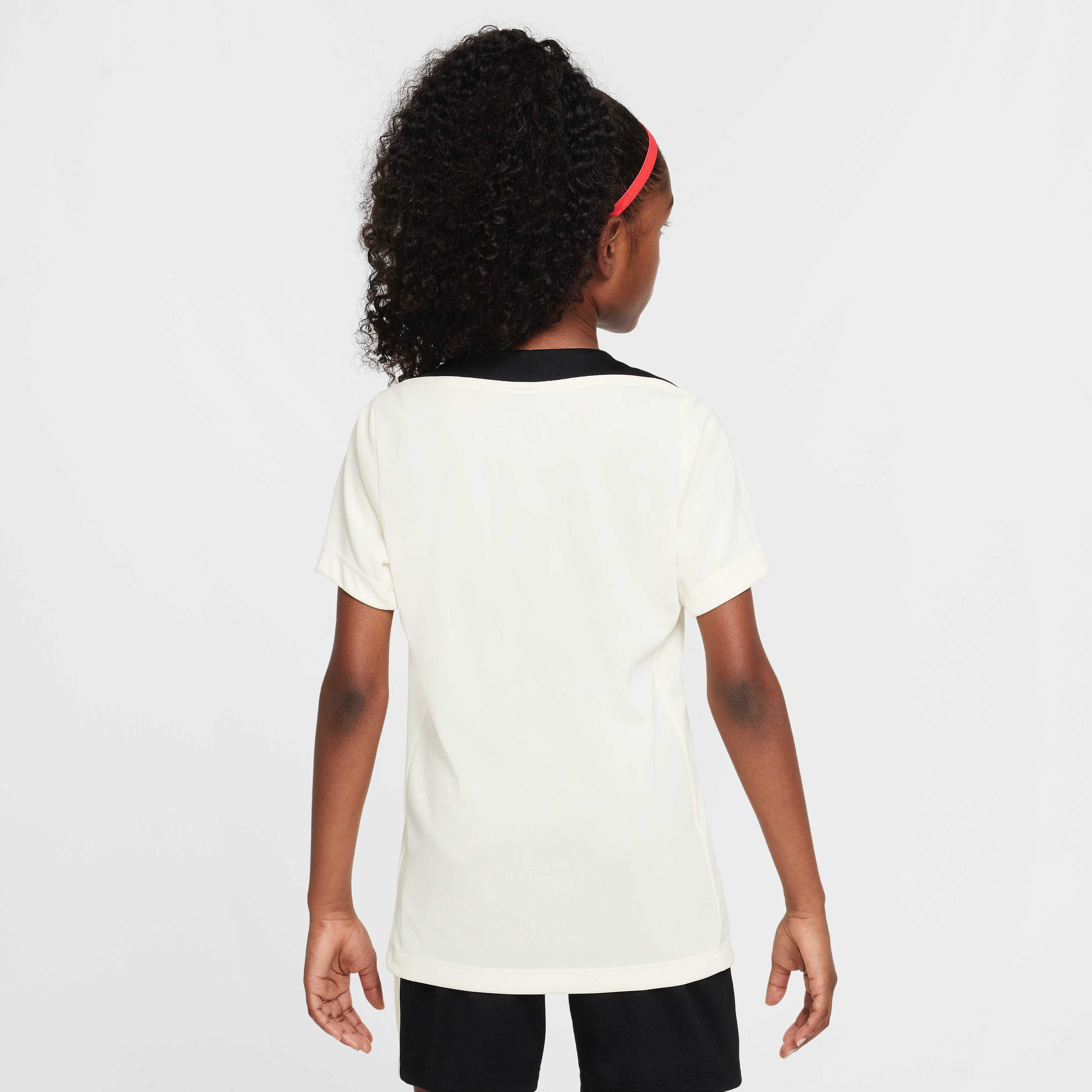 ليفربول سترايك سبيشال اديشن image number 1