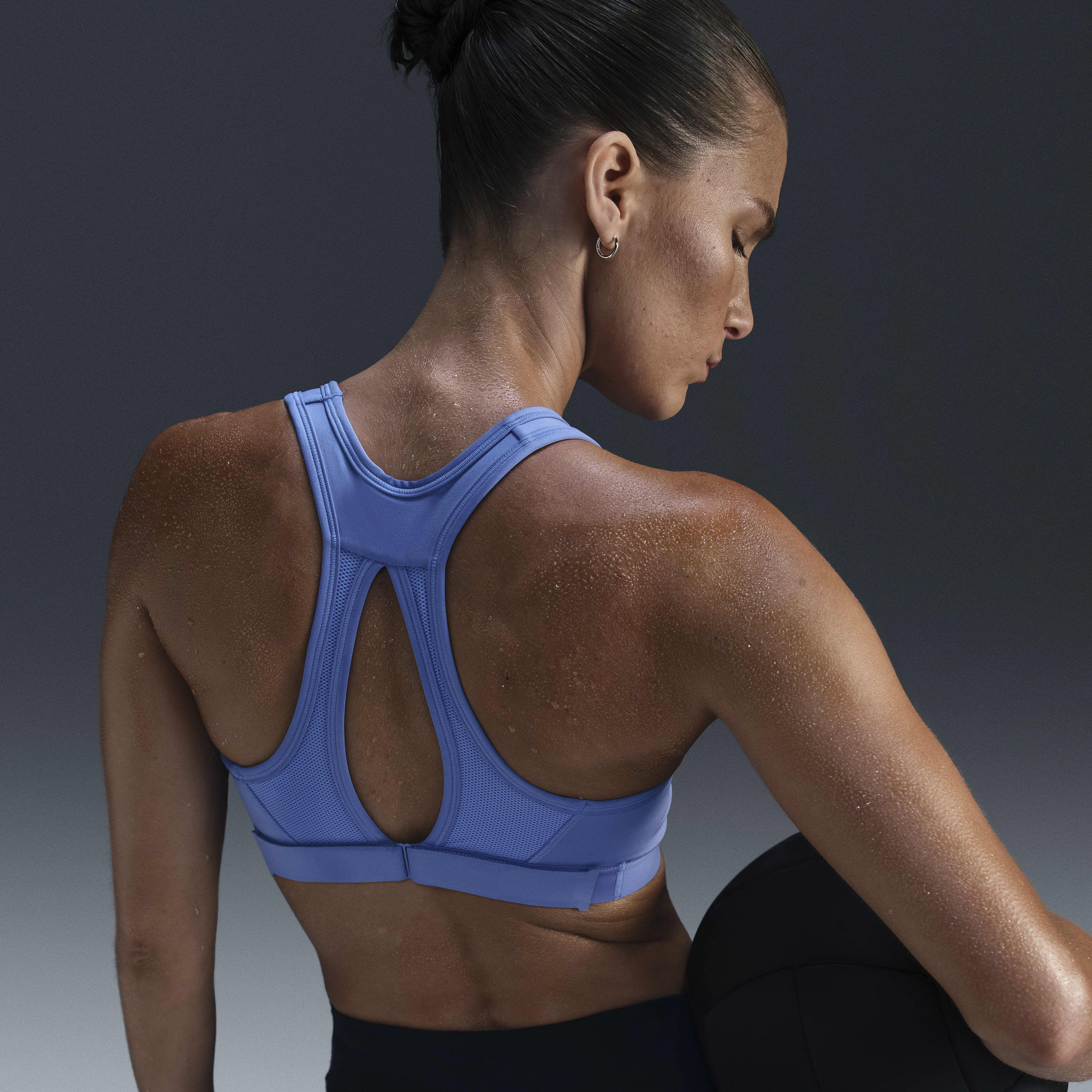 Nike Swoosh High Support image number 1