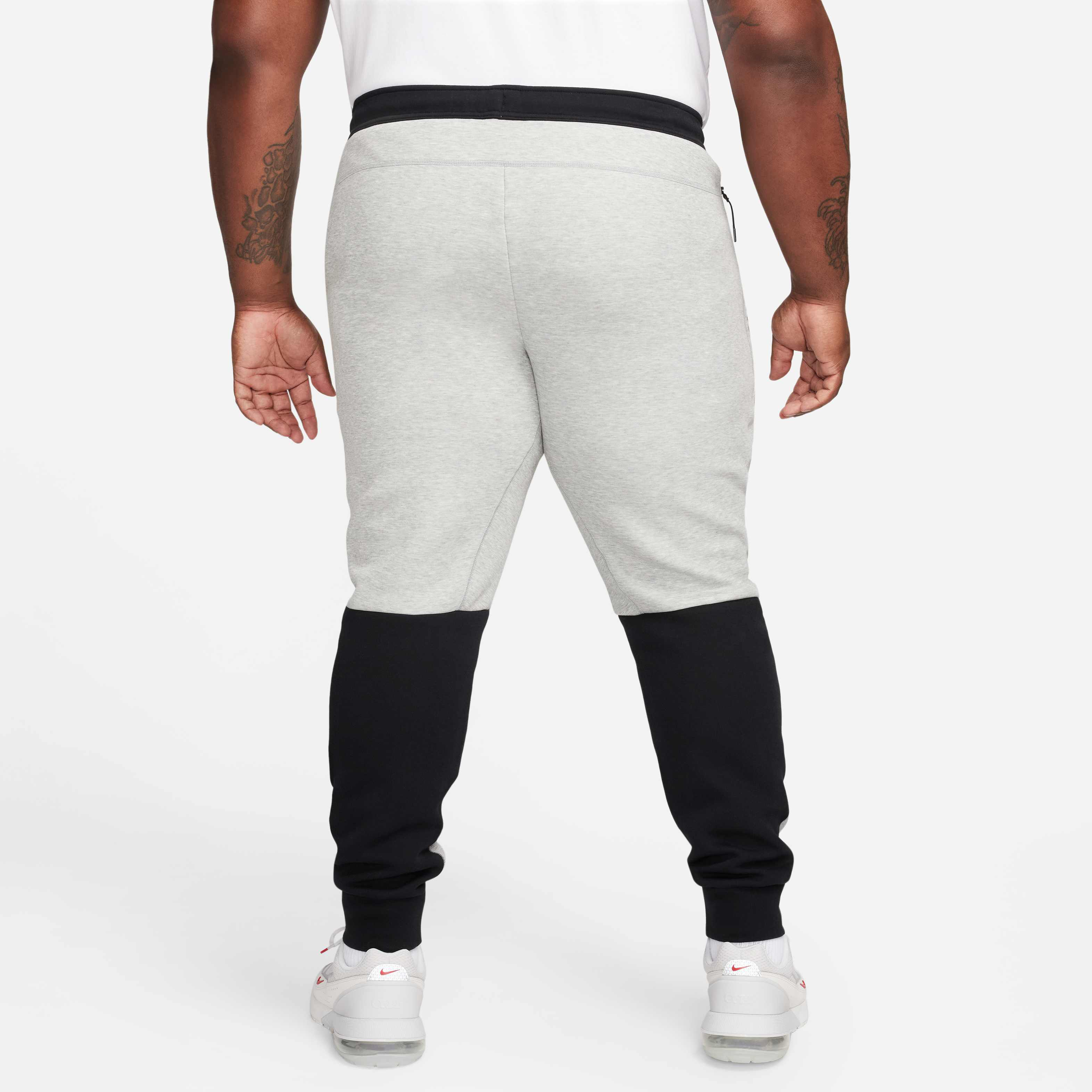 Nike Sportswear Tech Fleece image number 11