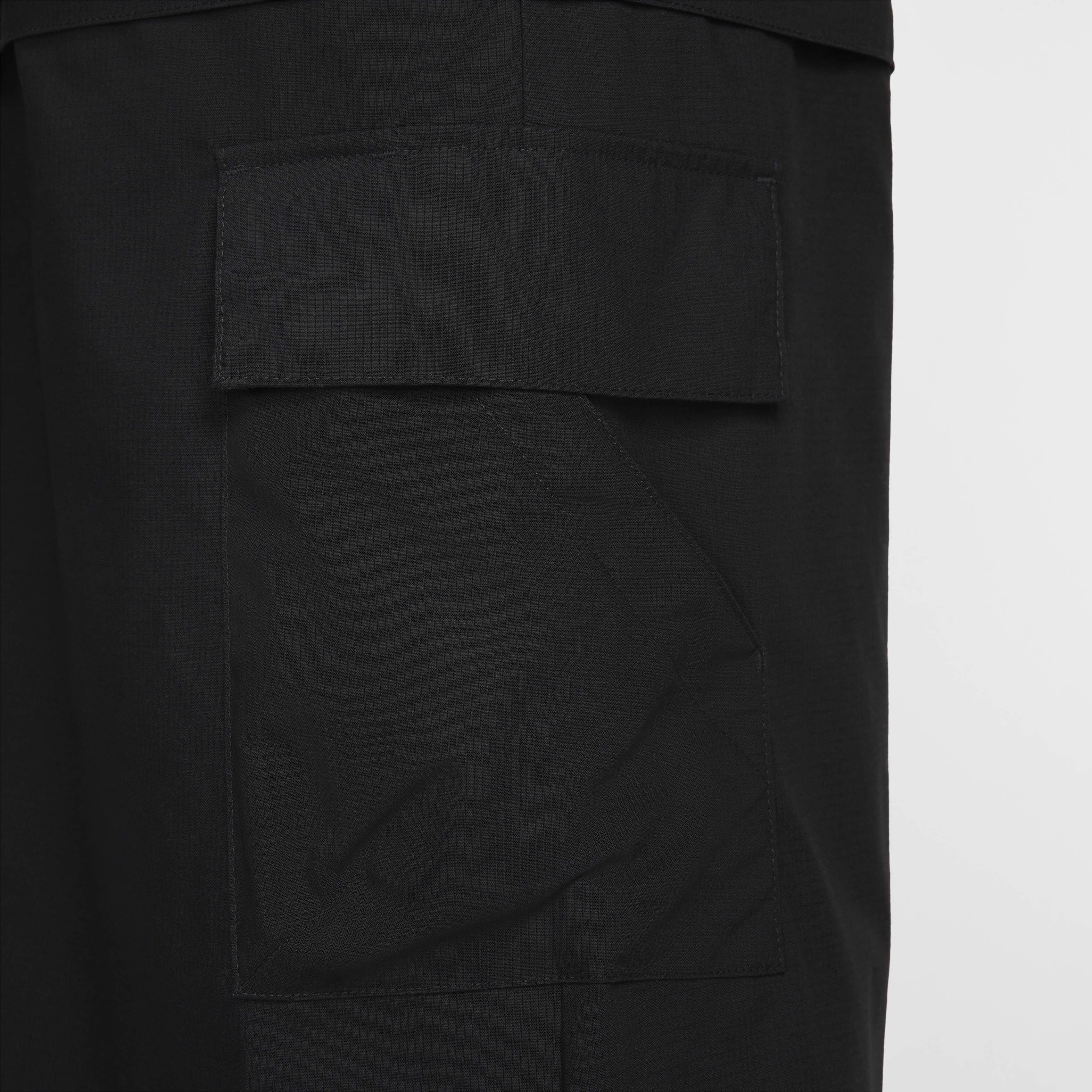 نايكي سبورتسوير ايسنشال image number 4